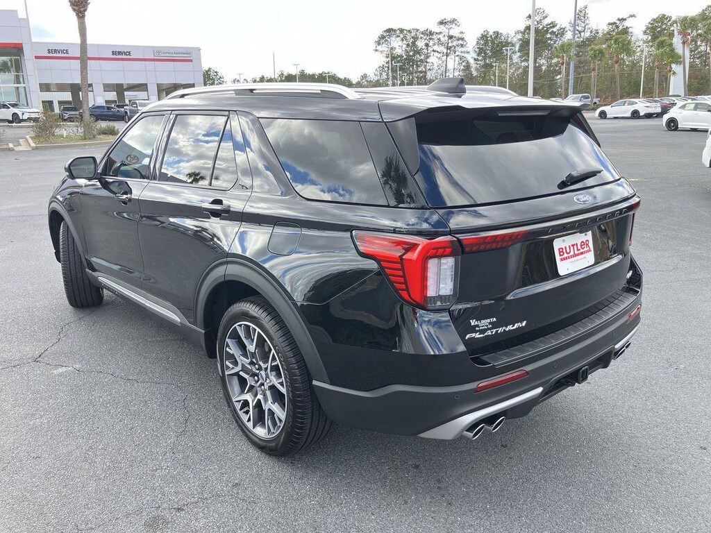 Used 2025 Ford Explorer Platinum SUV