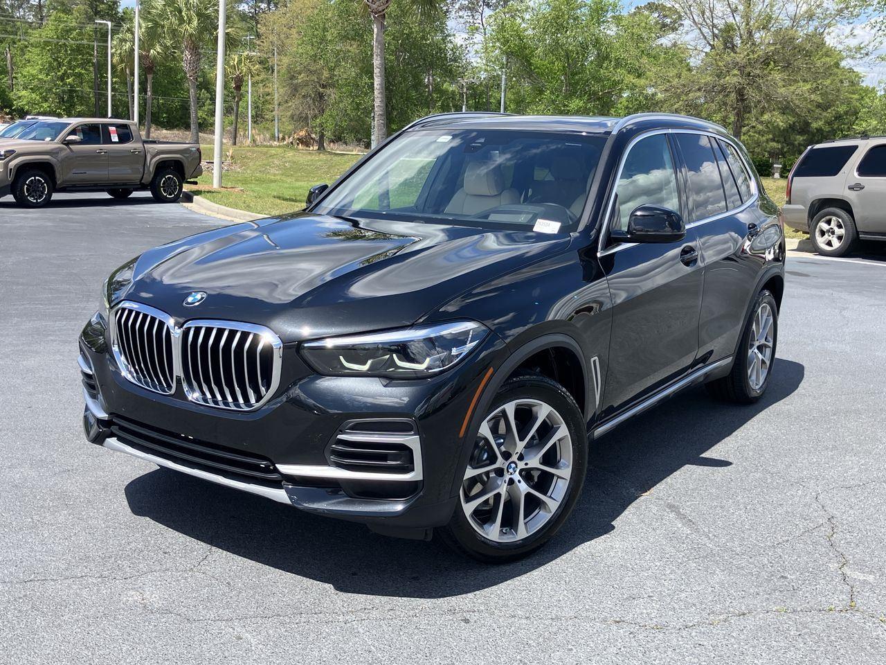 2022 BMW X5 SUV 