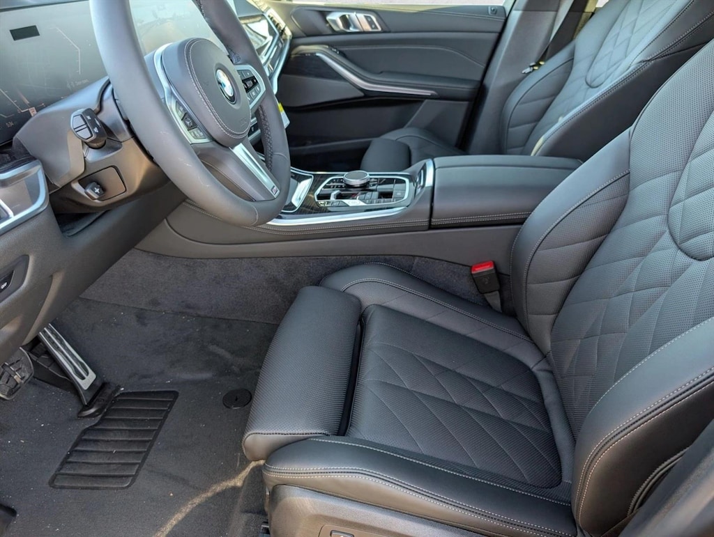 New 2026 BMW X5 sDrive40i SUV
