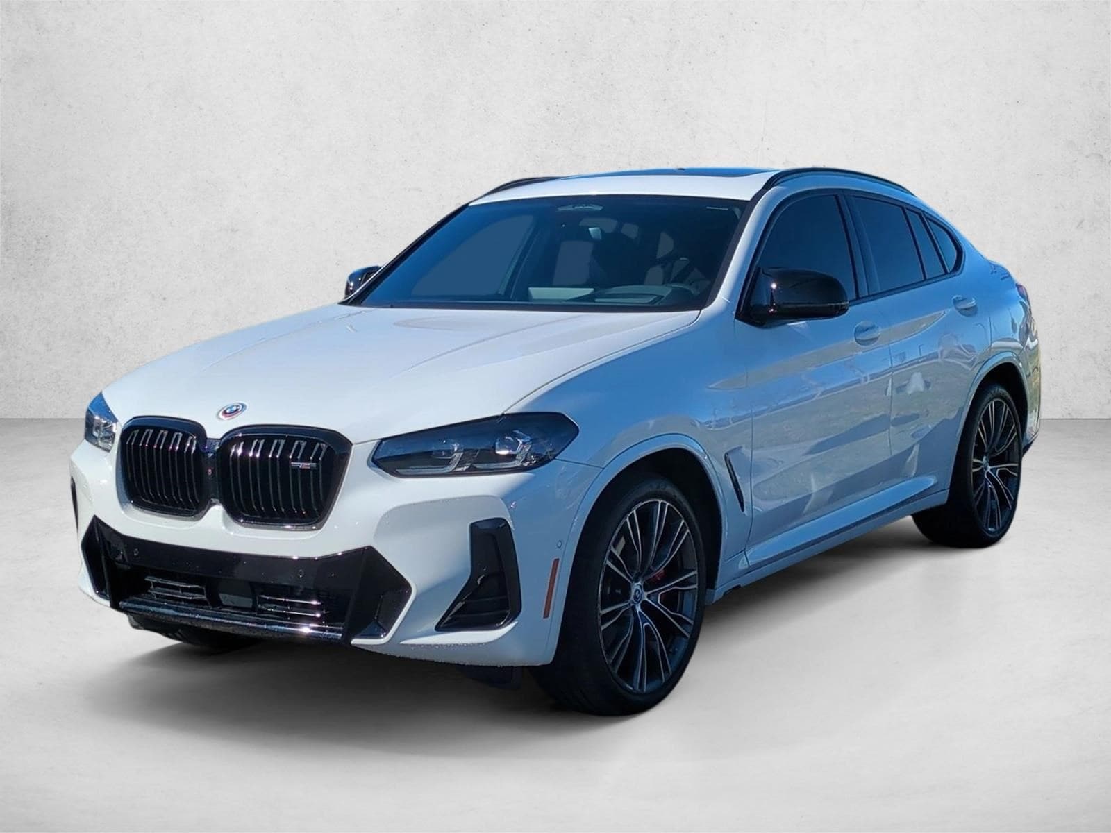 2023 BMW X4 M40i's photo