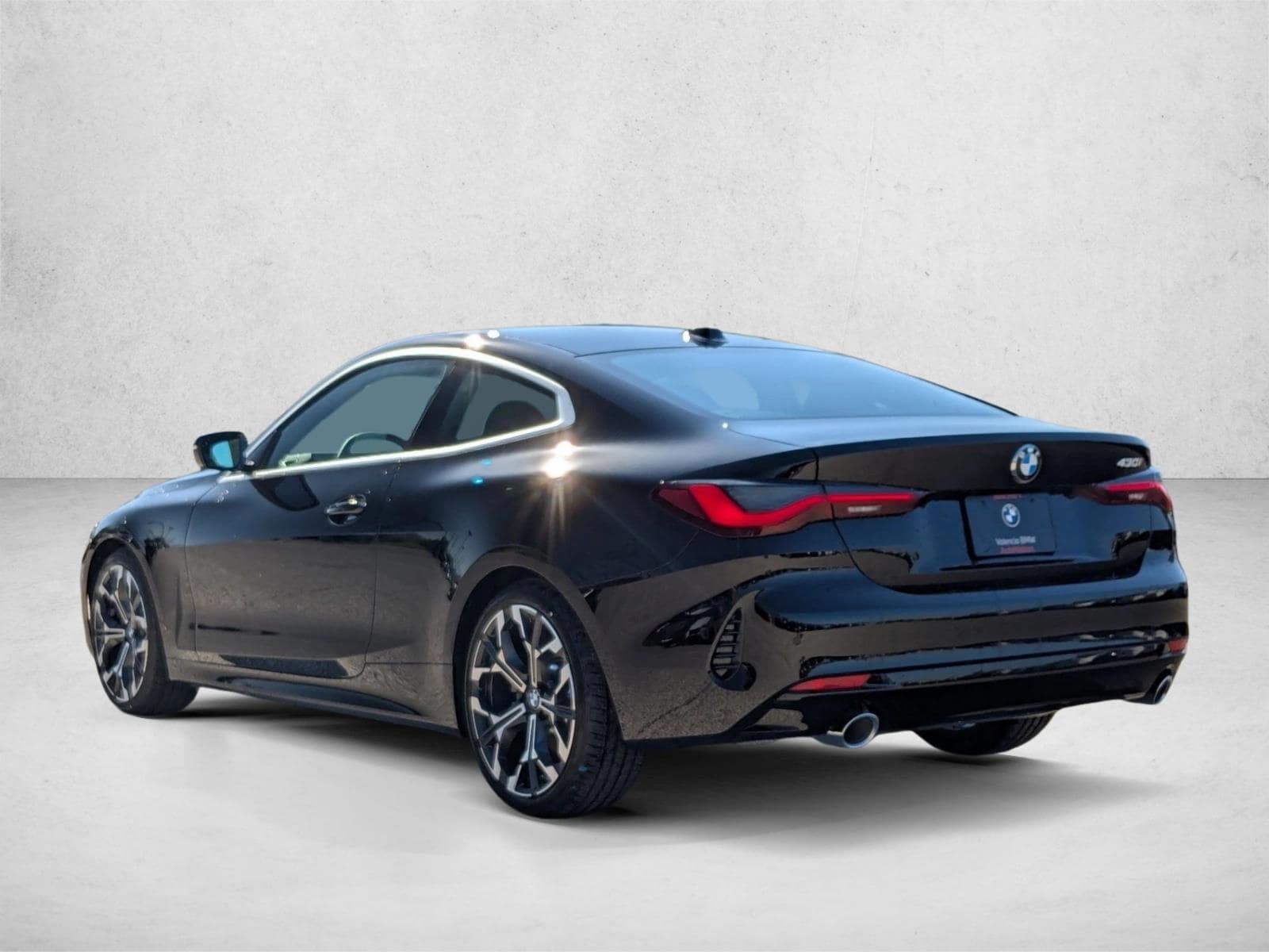2026 BMW 4 Series 430i - Photo 9