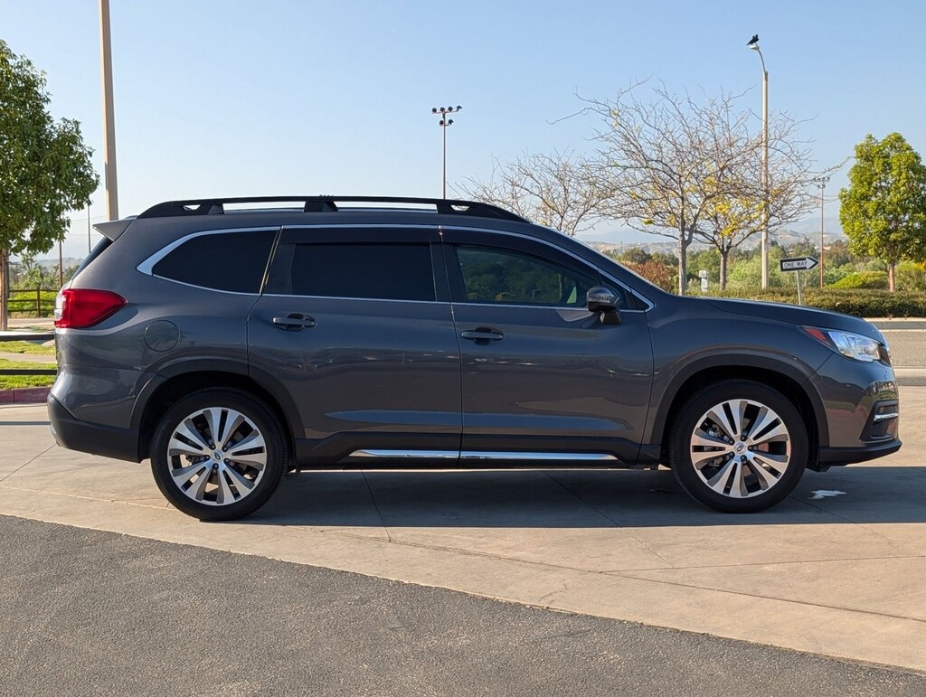 Used 2022 Subaru Ascent Limited 7-Passenger SUV
