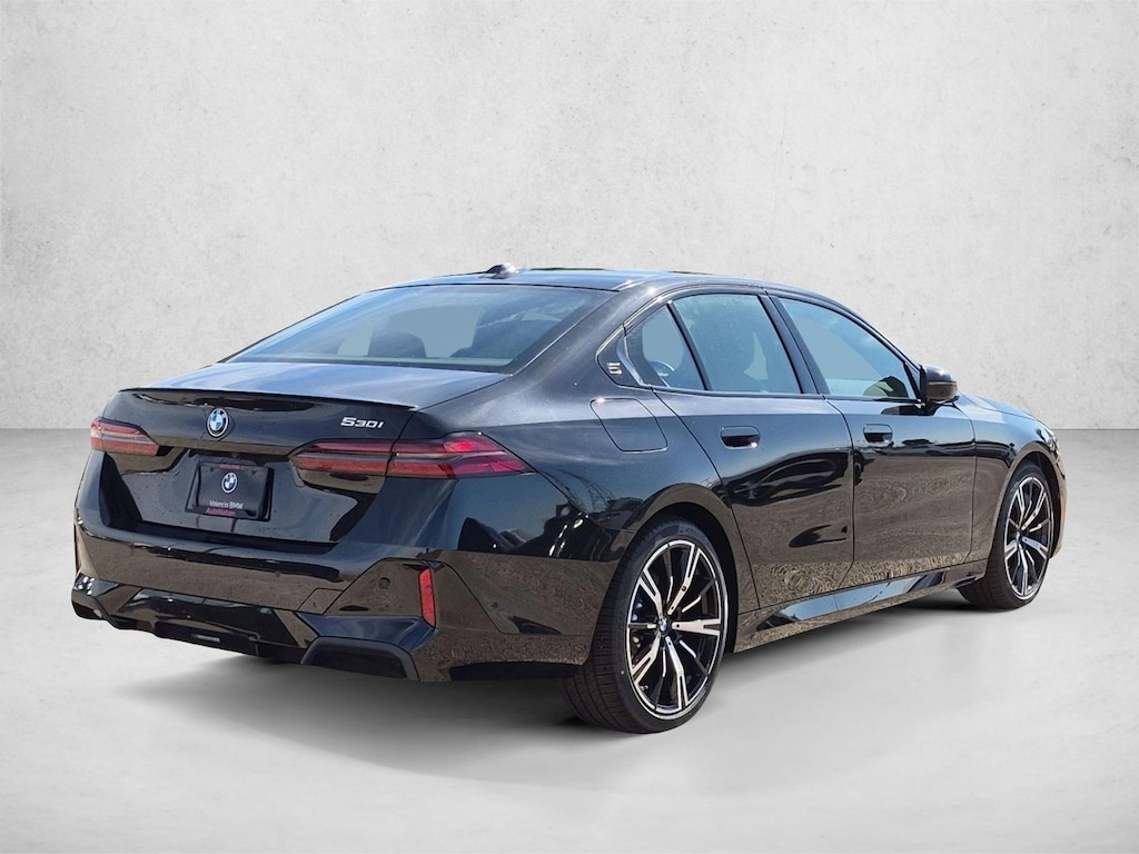 New 2027 BMW 530i Sedan