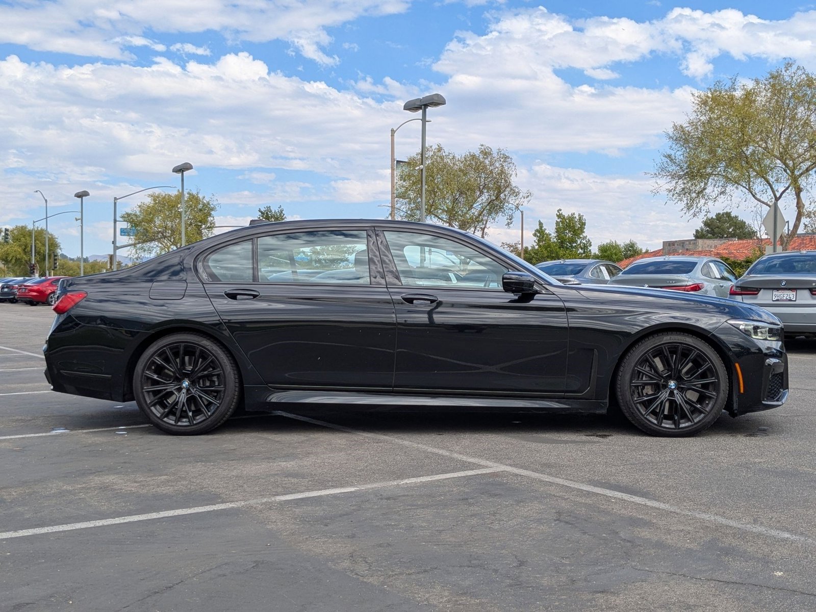 2022 Bmw 750i xDrive Sedan photo 4