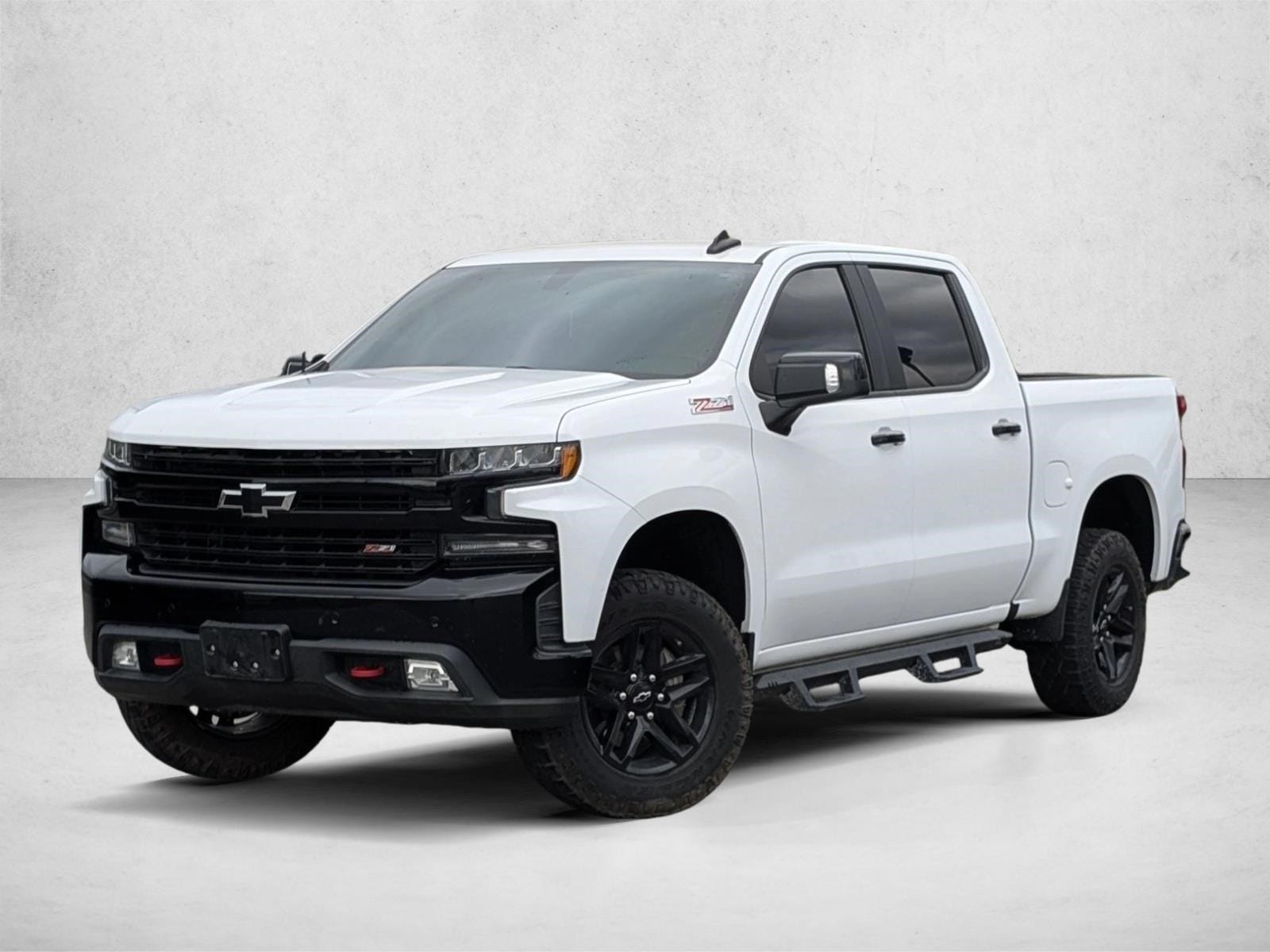 2019 Chevrolet Silverado 1500 LT Trail Boss 4X4 Crew Cab Short Box's photo