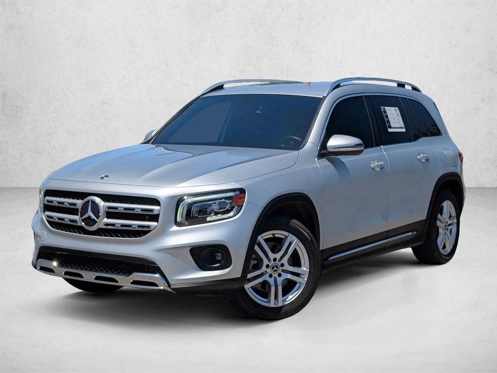 2020 Mercedes-Benz GLB GLB250's photo