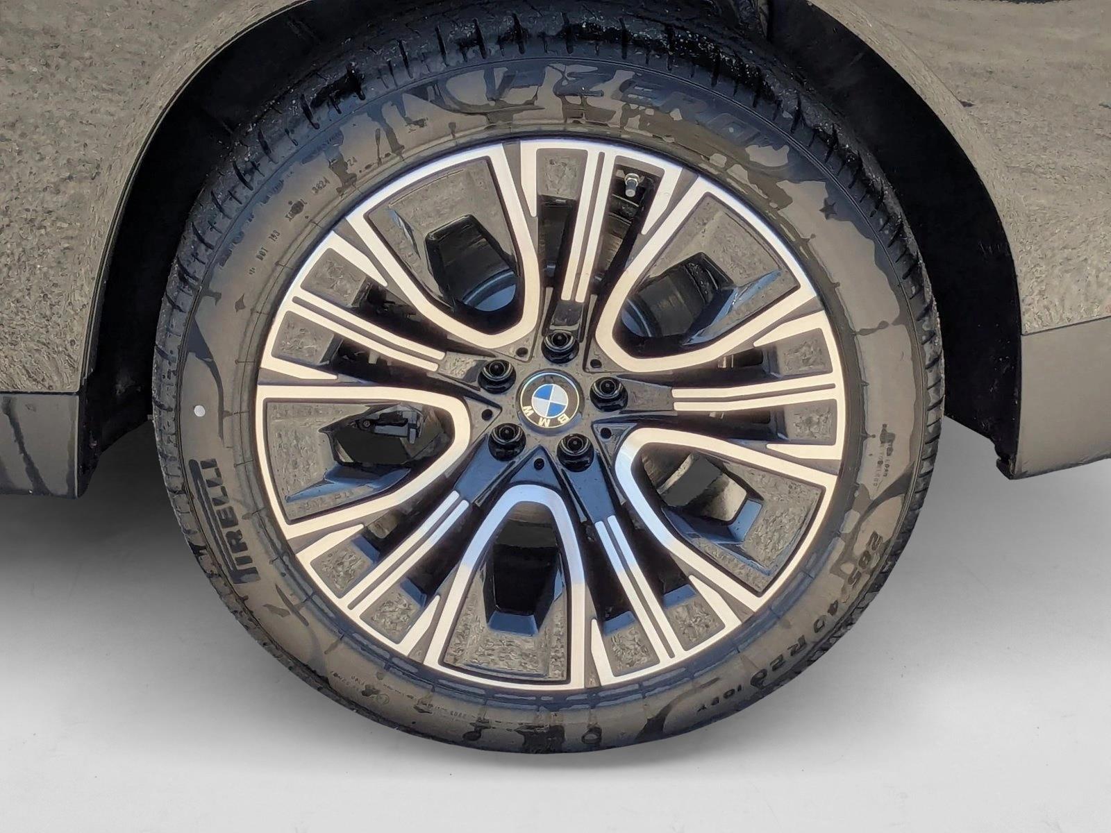 2025 BMW X3 30 - Photo 17