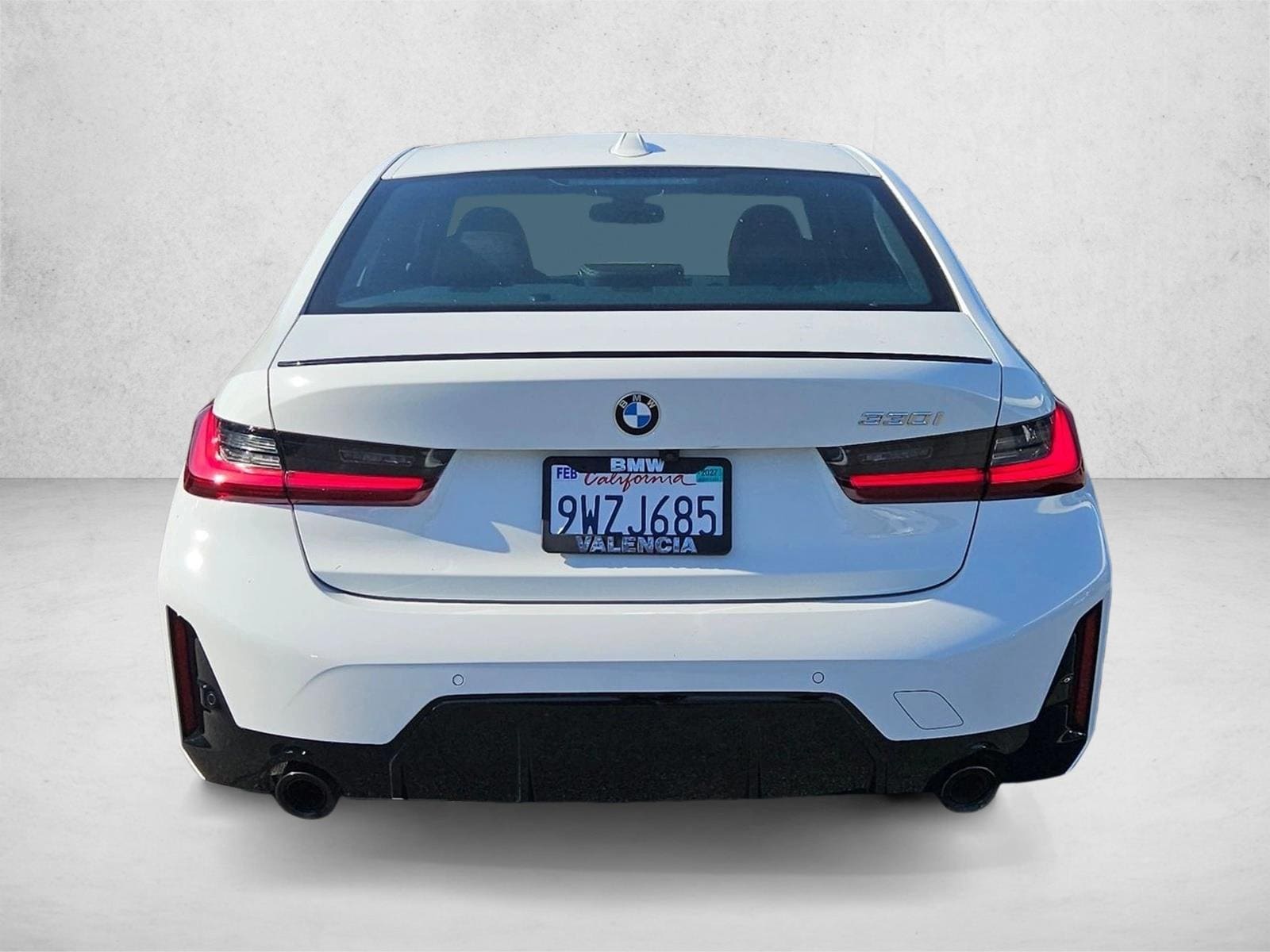2026 BMW 3 Series 330i - Photo 7