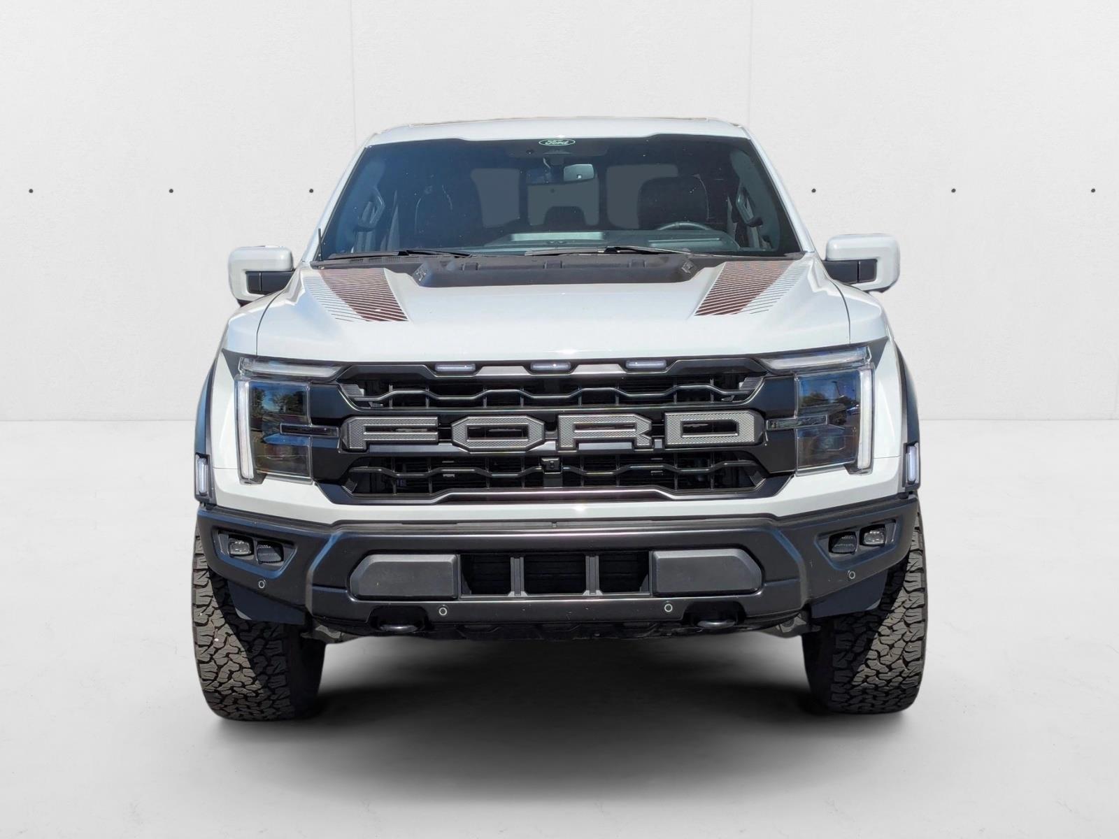2024 Ford F-150 Raptor photo 2