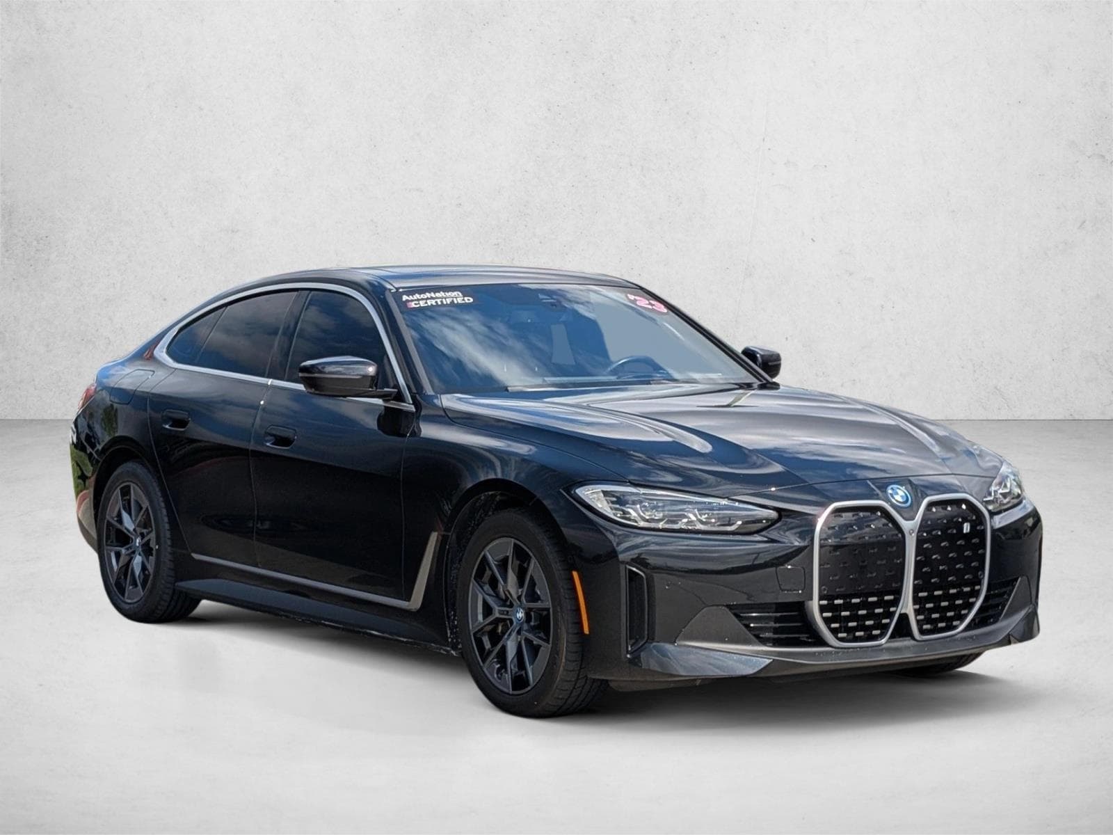 2023 BMW i4 eDrive35 photo 2