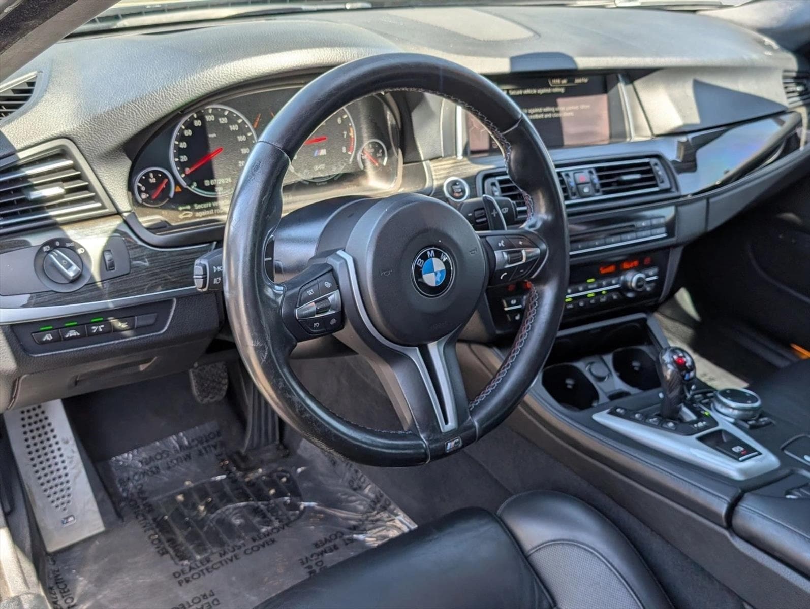2016 BMW M5 Sedan Base - Photo 10
