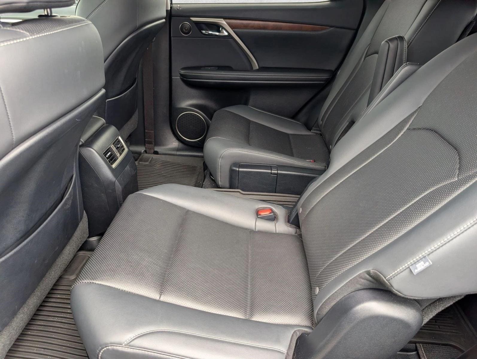 2022 Lexus RX Hybrid 450h - Photo 20