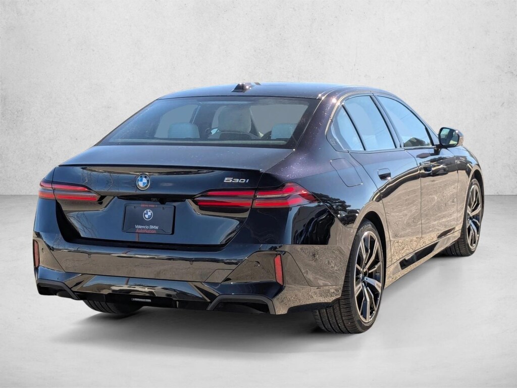 New 2026 BMW 530i Sedan