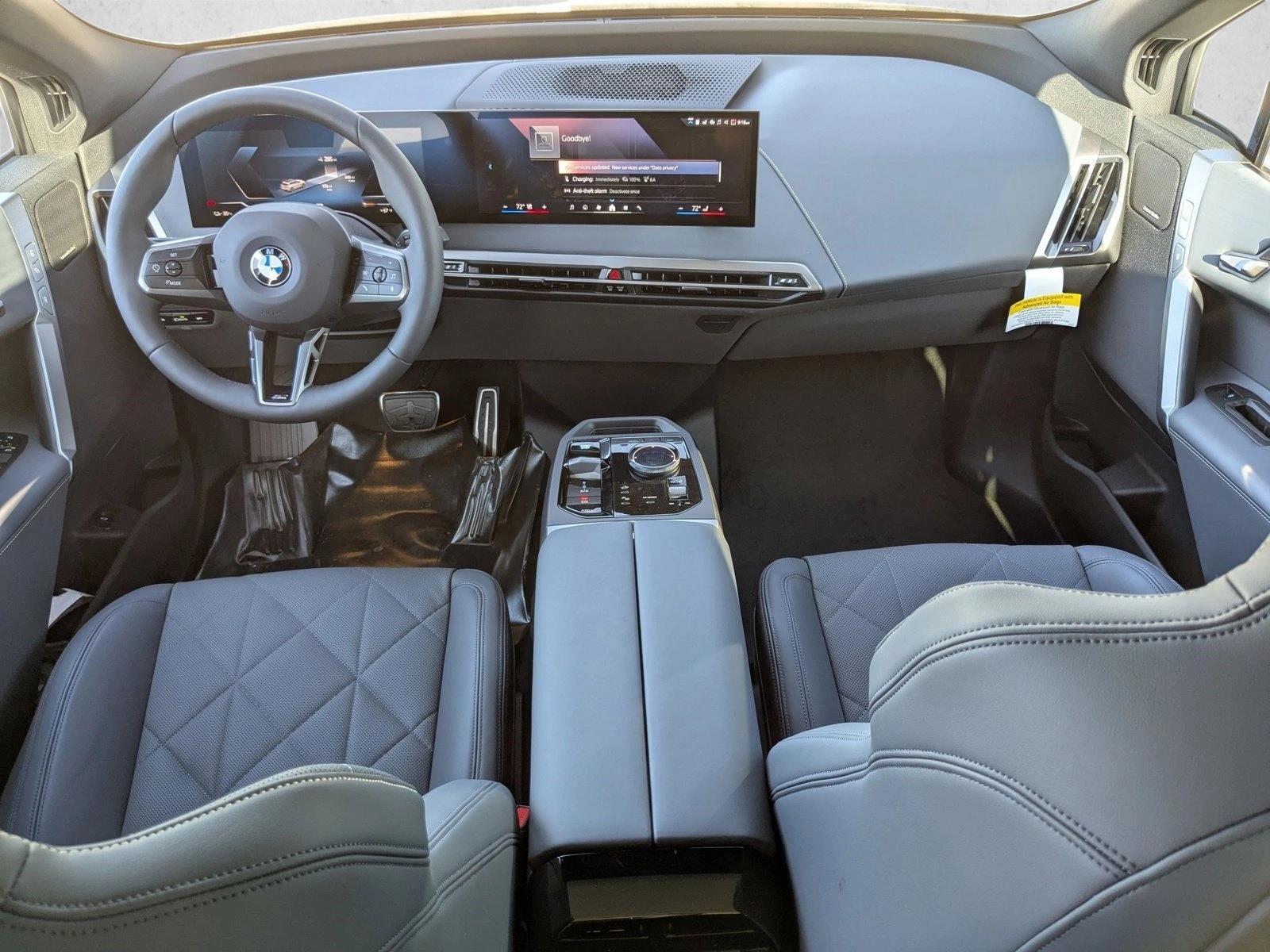2026 BMW iX 60 - Photo 15
