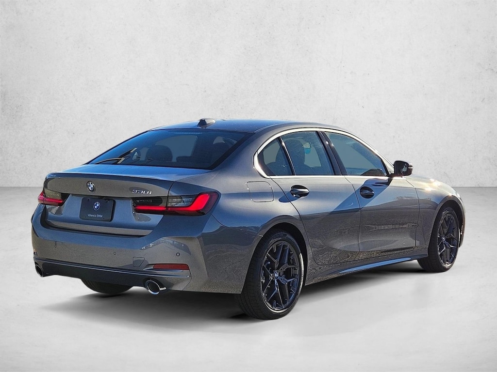 New 2026 BMW 330i NA Sedan