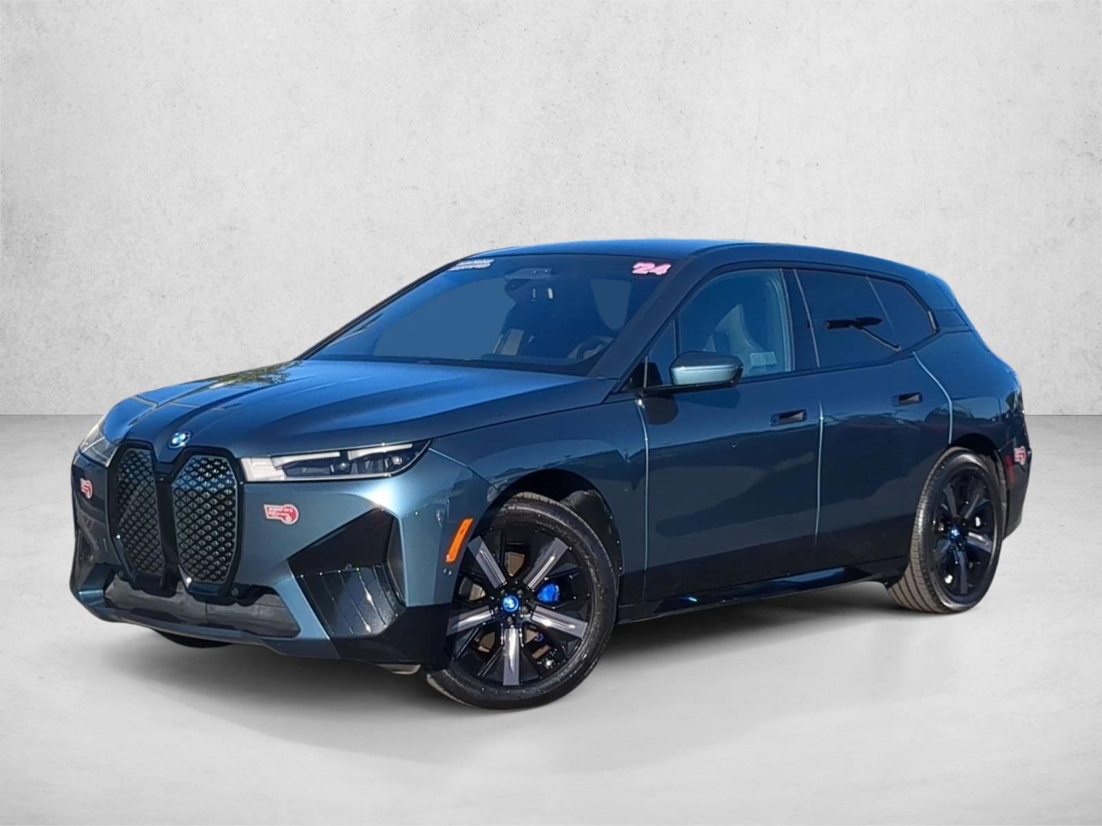  BMW iX