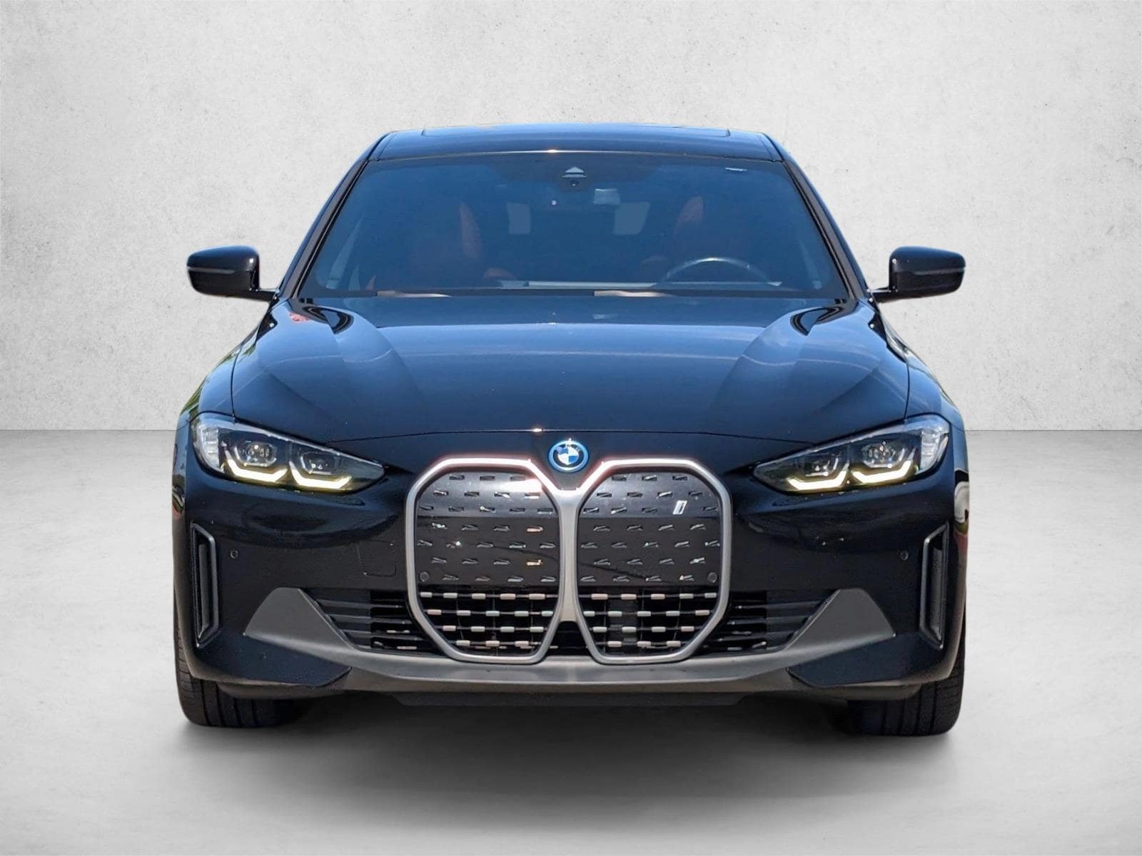 2023 BMW i4 eDrive35 photo 2