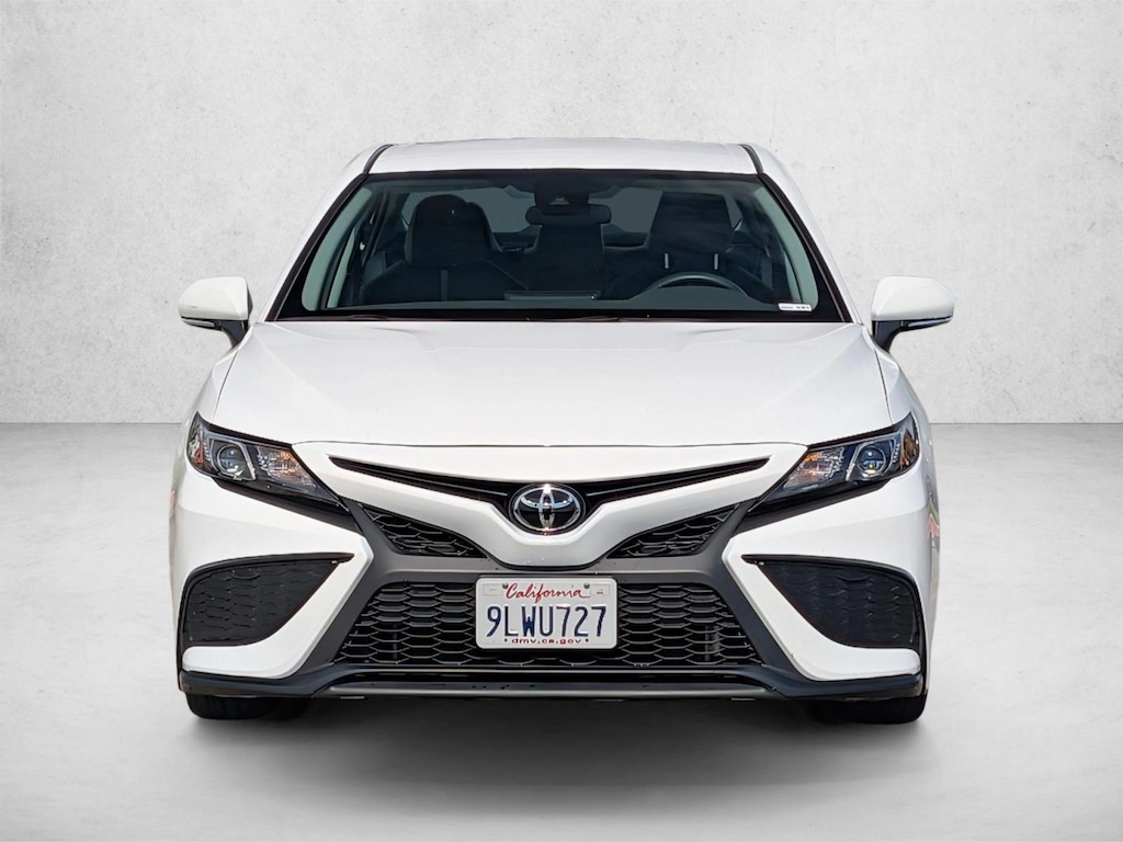 Used 2024 Toyota Camry SE Sedan