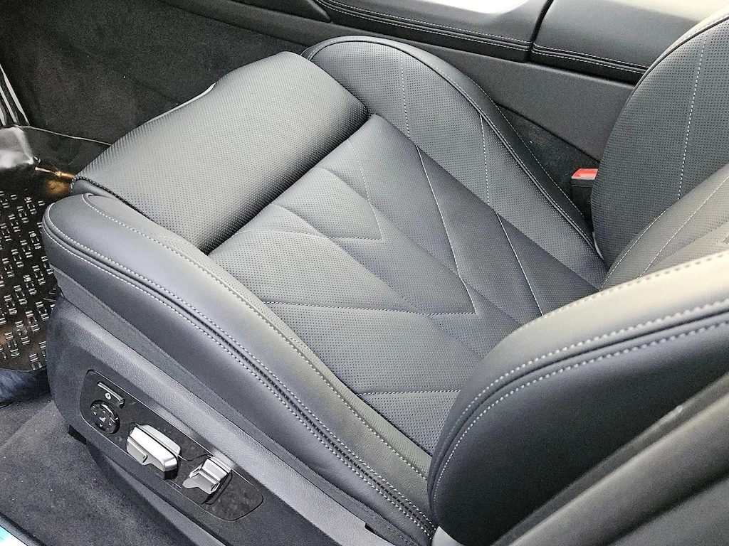 New 2026 BMW XM Label SUV