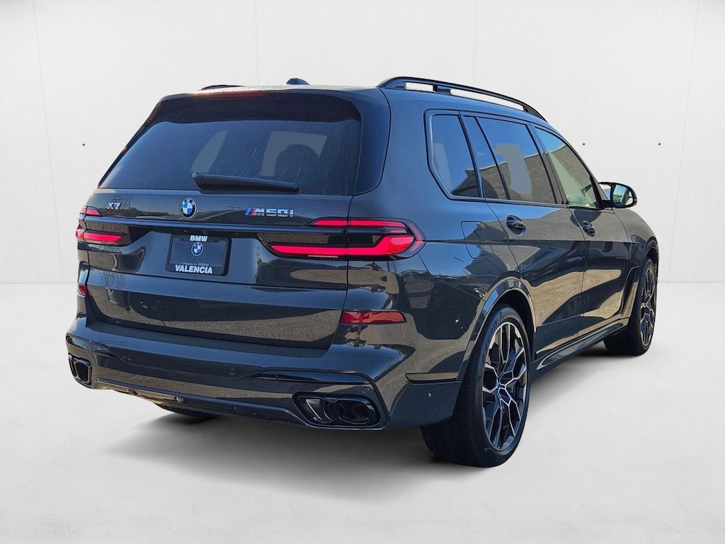 New 2026 BMW X7 M60i SUV