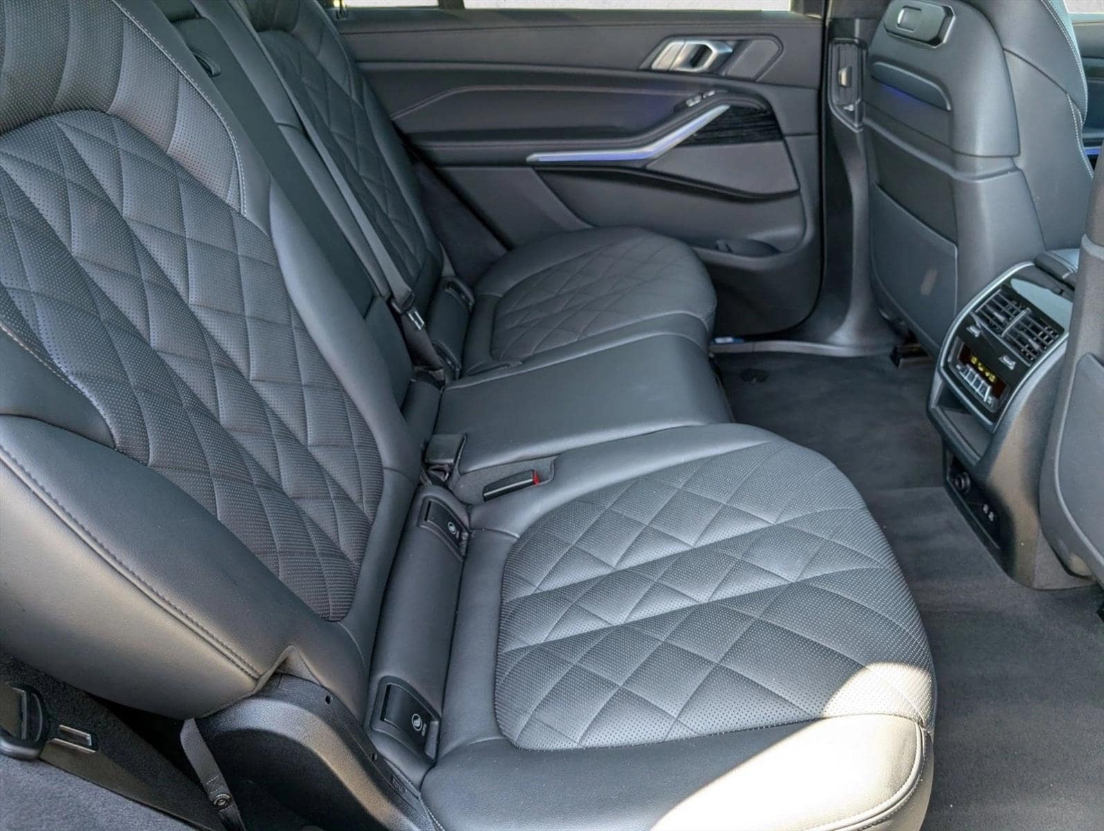 2024 BMW X7 40i - Photo 23