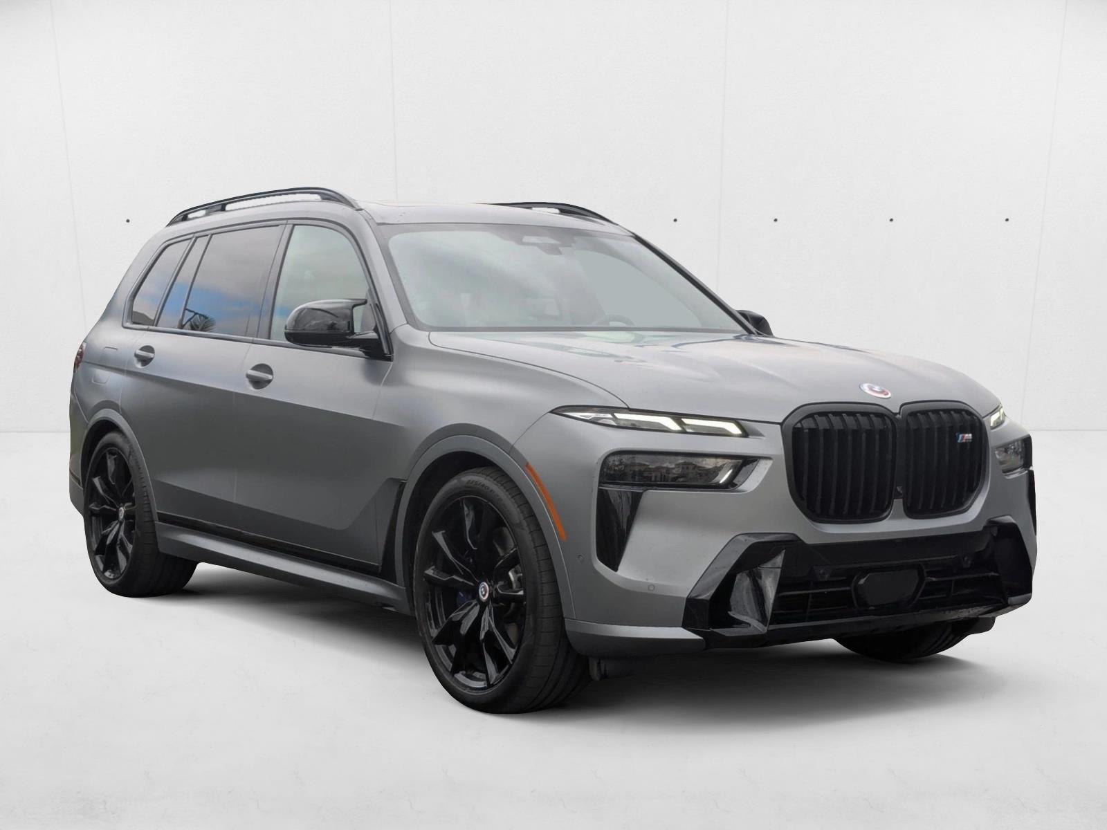 2023 Bmw X7 M60i photo 2