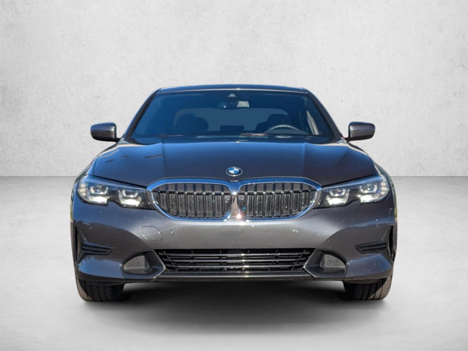 2021 Bmw 330e Sedan photo 2