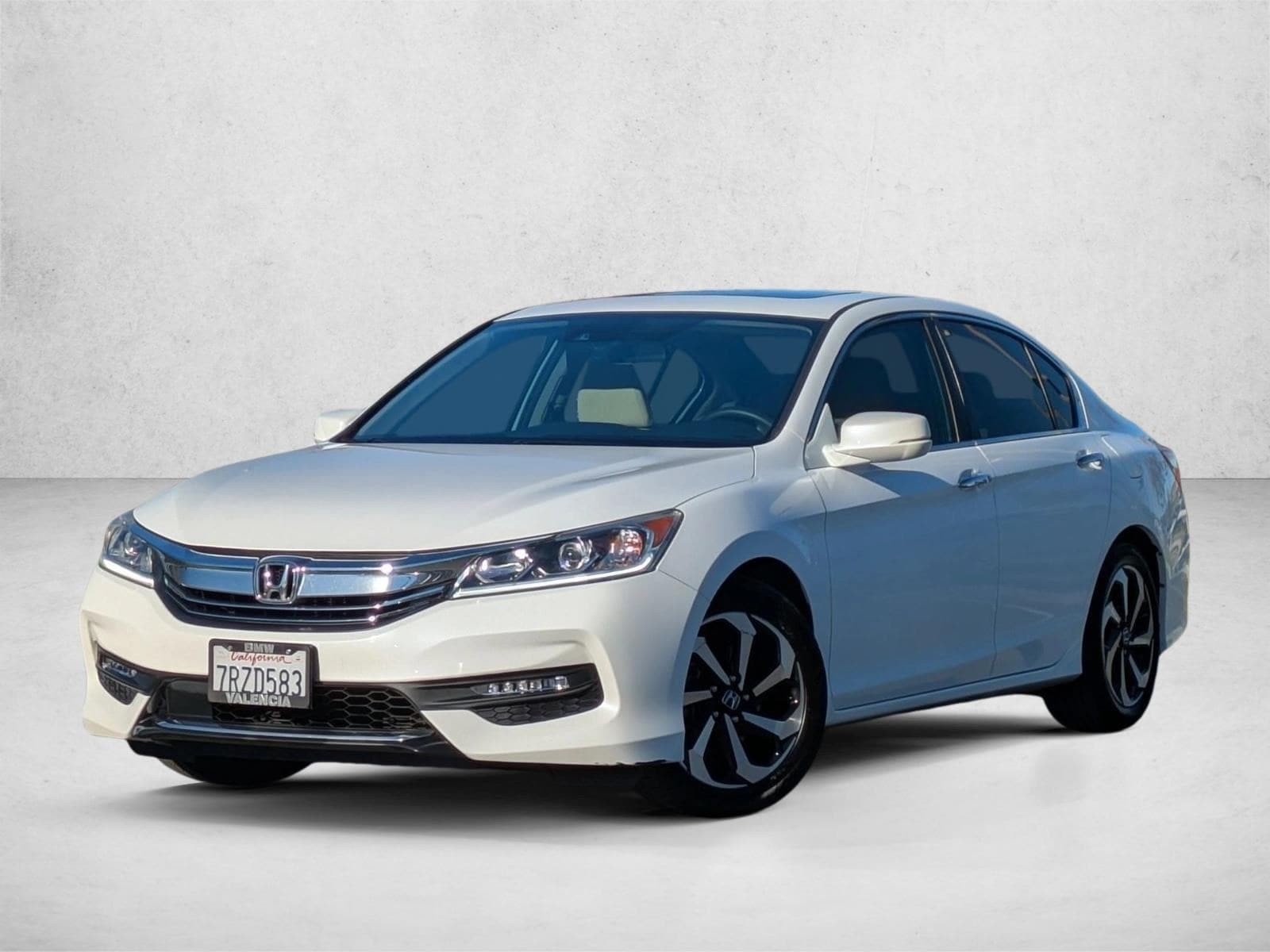 2016 Honda Accord EX's photo