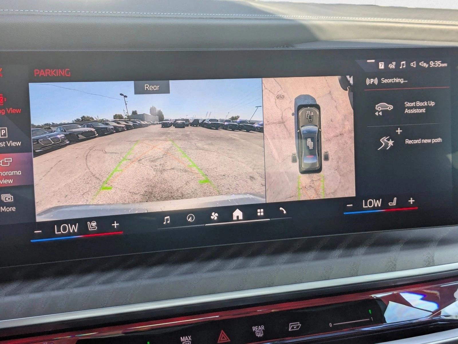 2026 BMW 7 Series 750e - Photo 14