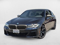 2022 BMW M550i