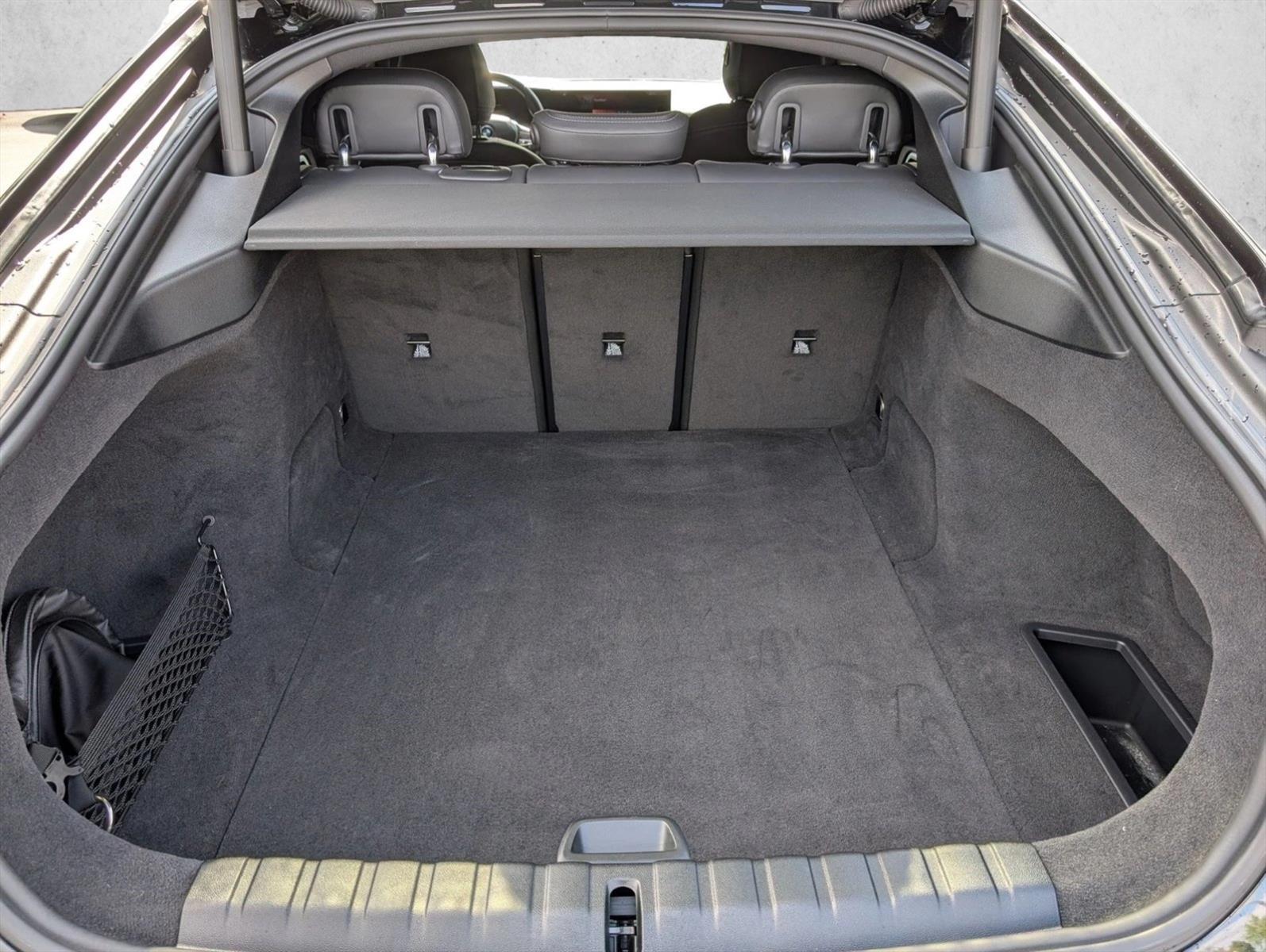 2023 BMW i4 eDrive35 photo 5