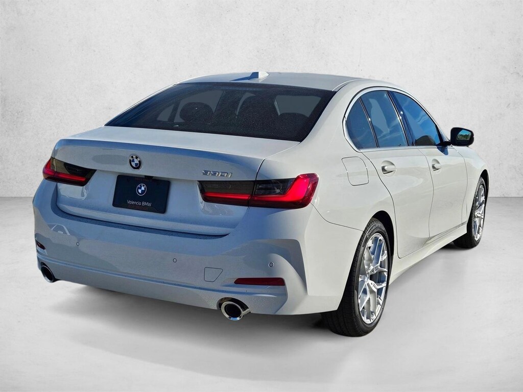 New 2026 BMW 330i NA Sedan