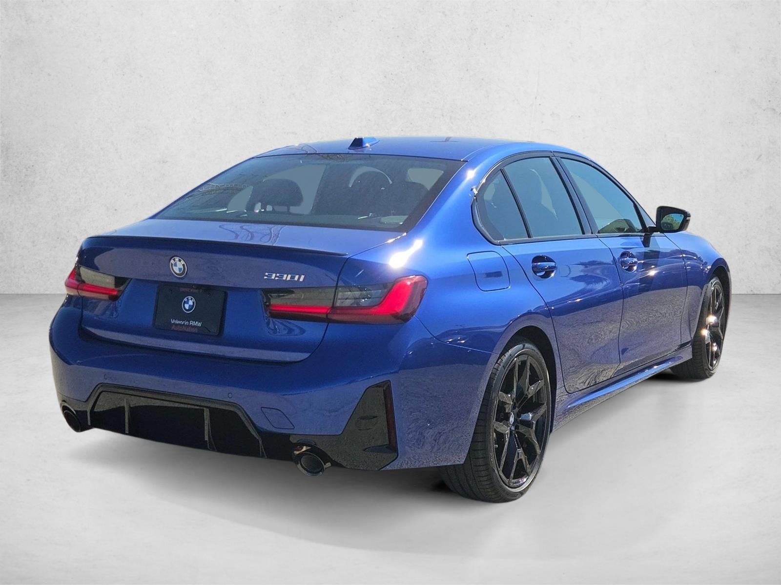 New 2026 BMW 330i Sedan