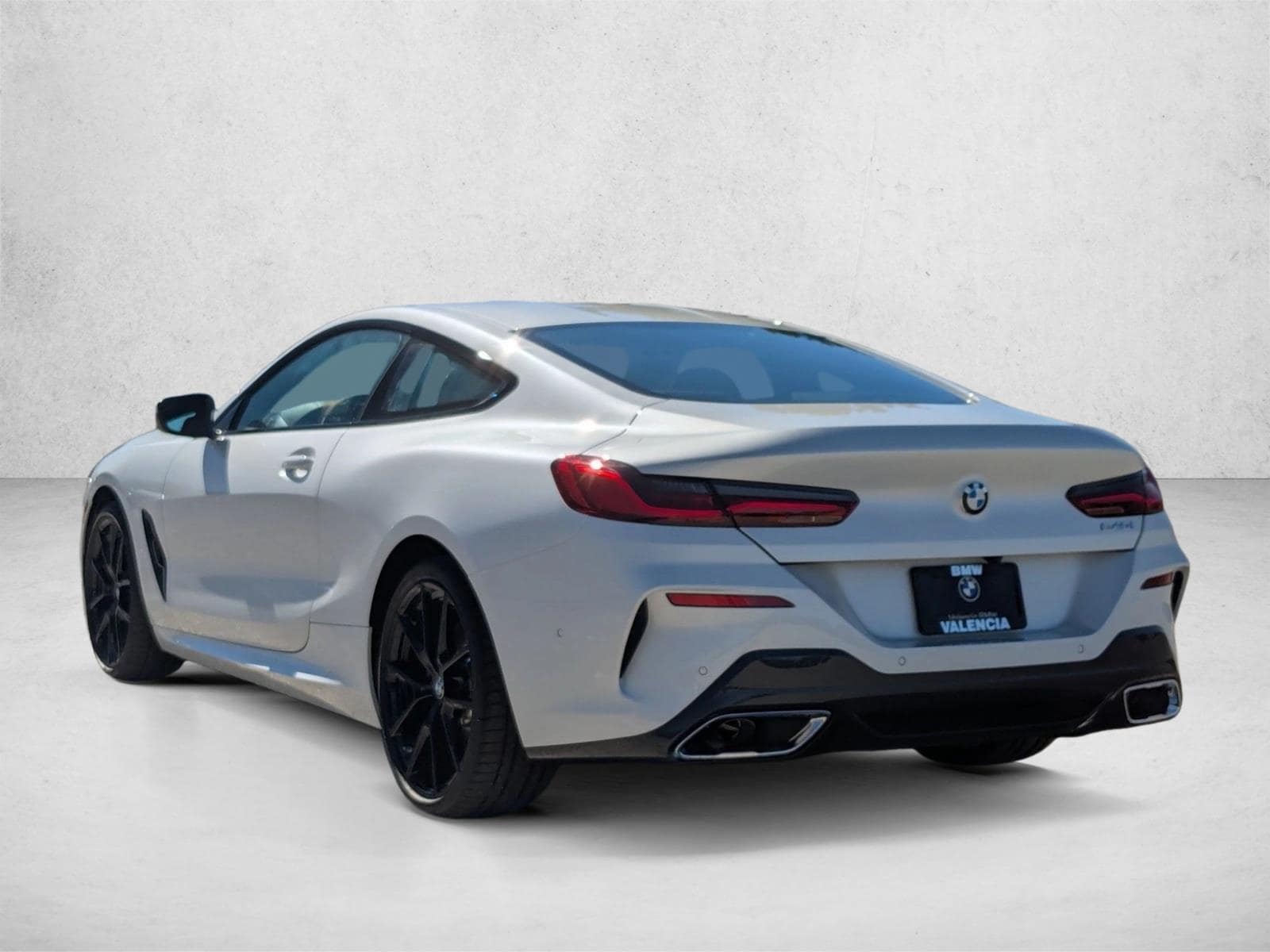 2026 BMW 8 Series 840i - Photo 9
