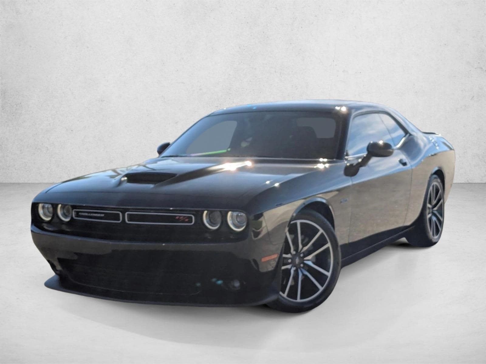 2023 Dodge Challenger R/T's photo