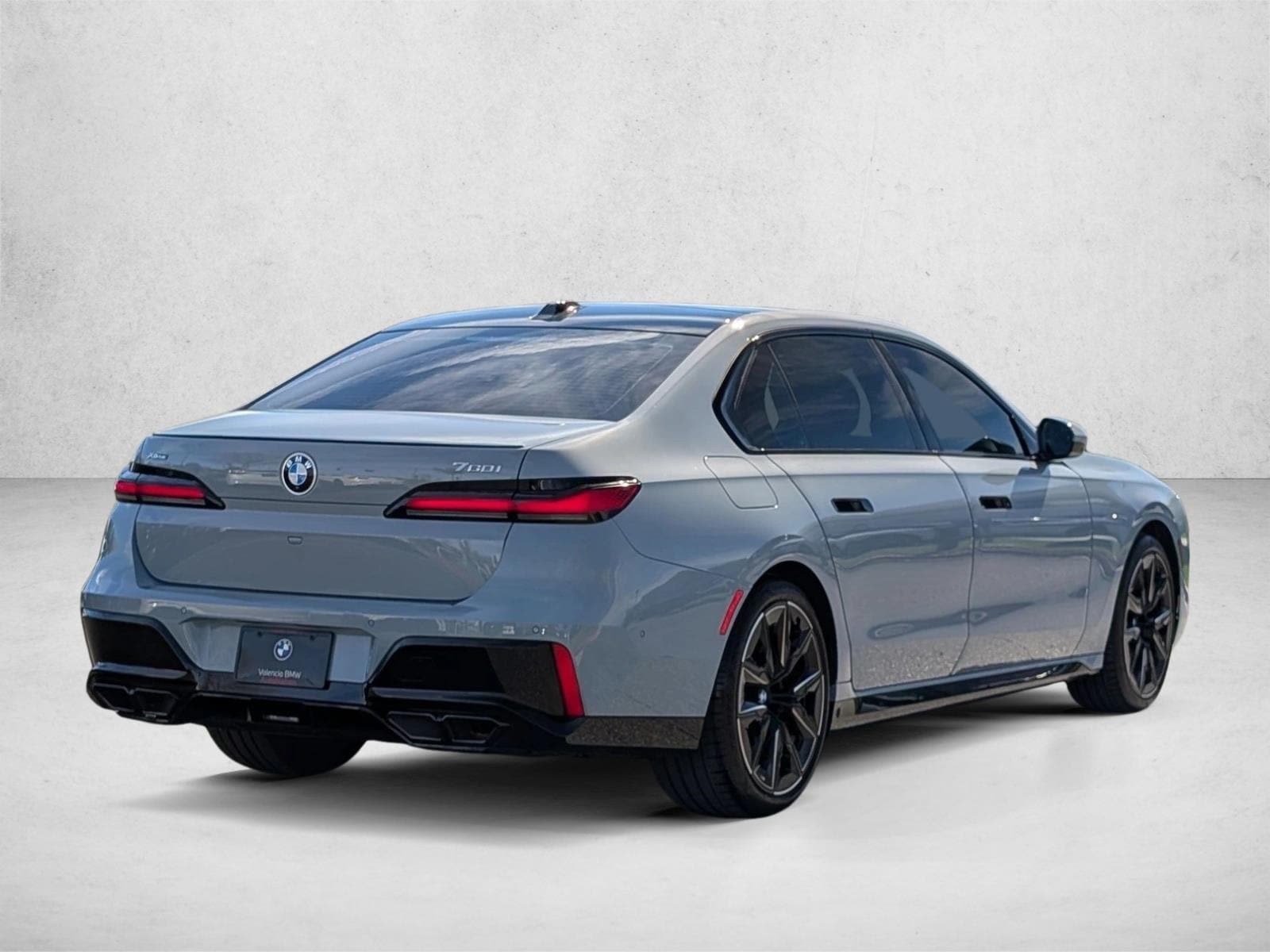 2025 BMW 760i xDrive photo 5