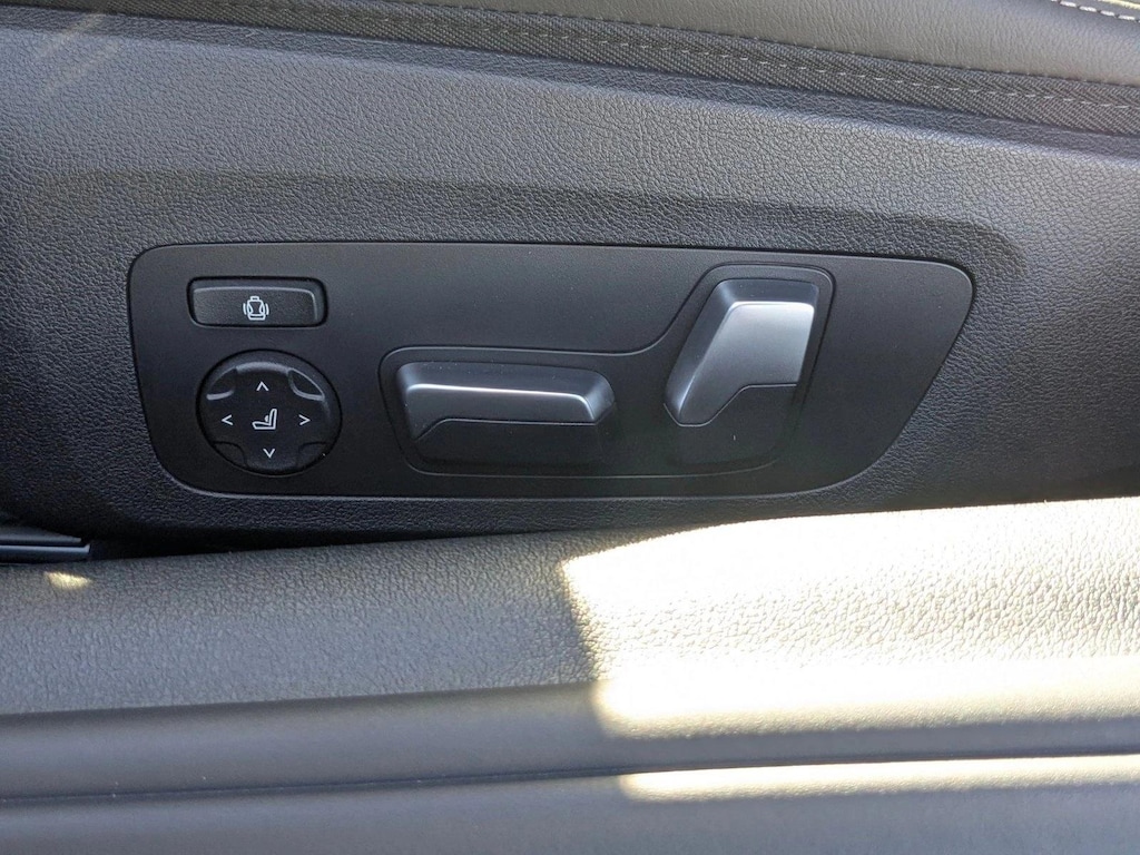 New 2026 BMW 840i Convertible