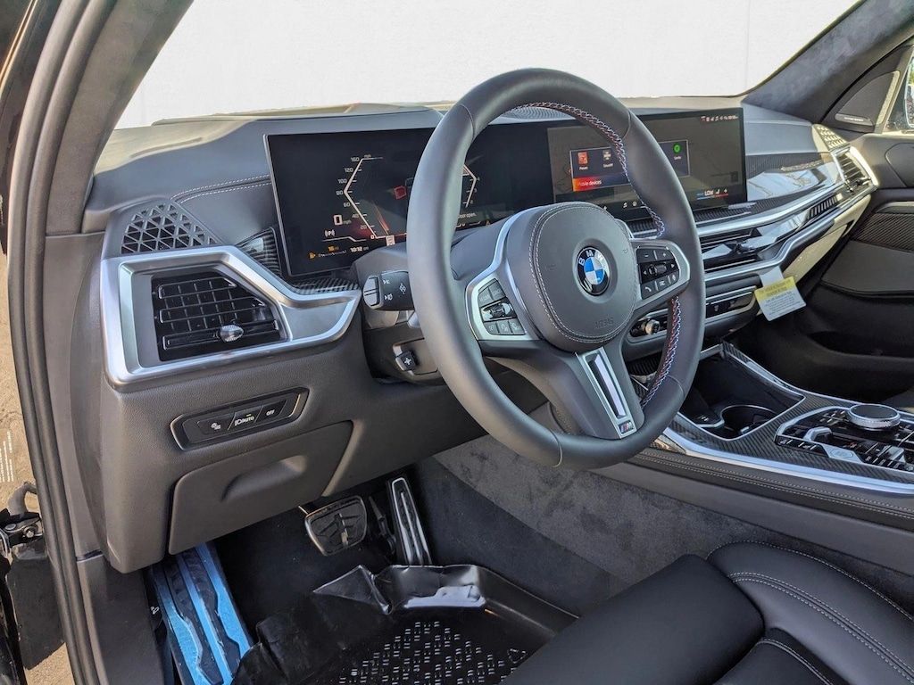 New 2026 BMW X7 M60i SUV