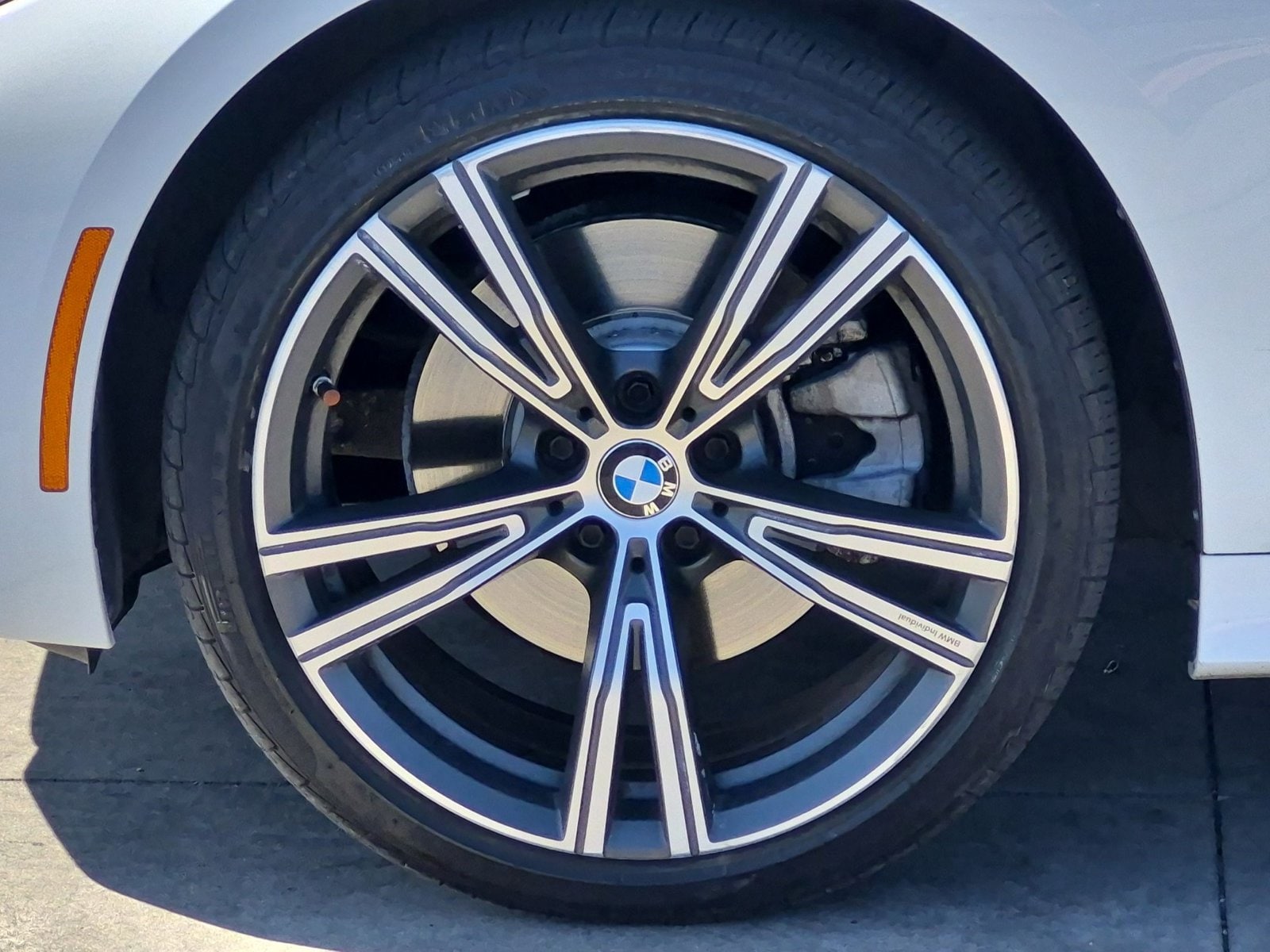 2023 BMW 3 Series 330i - Photo 25
