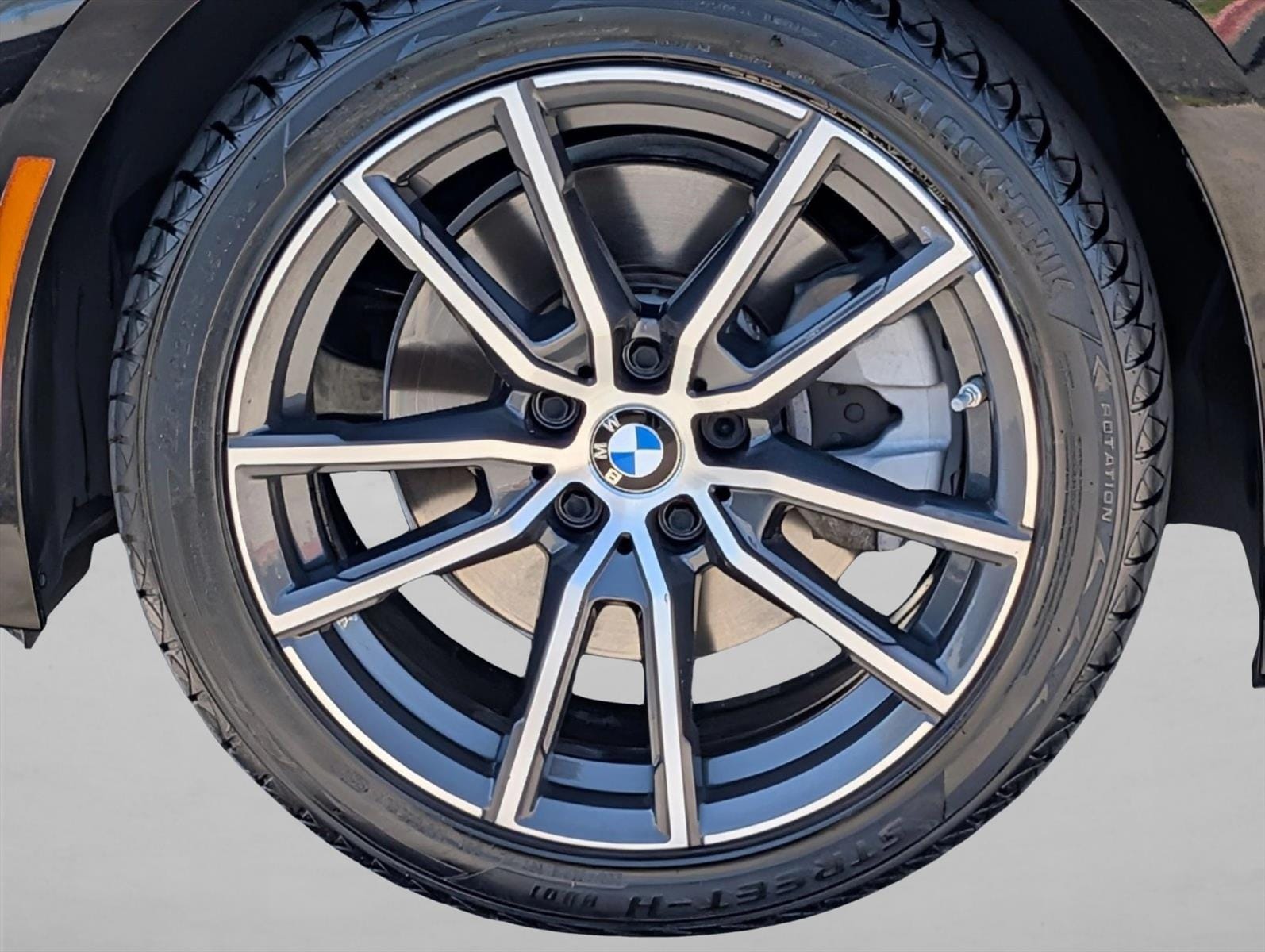 2019 BMW 3 Series 330i - Photo 25