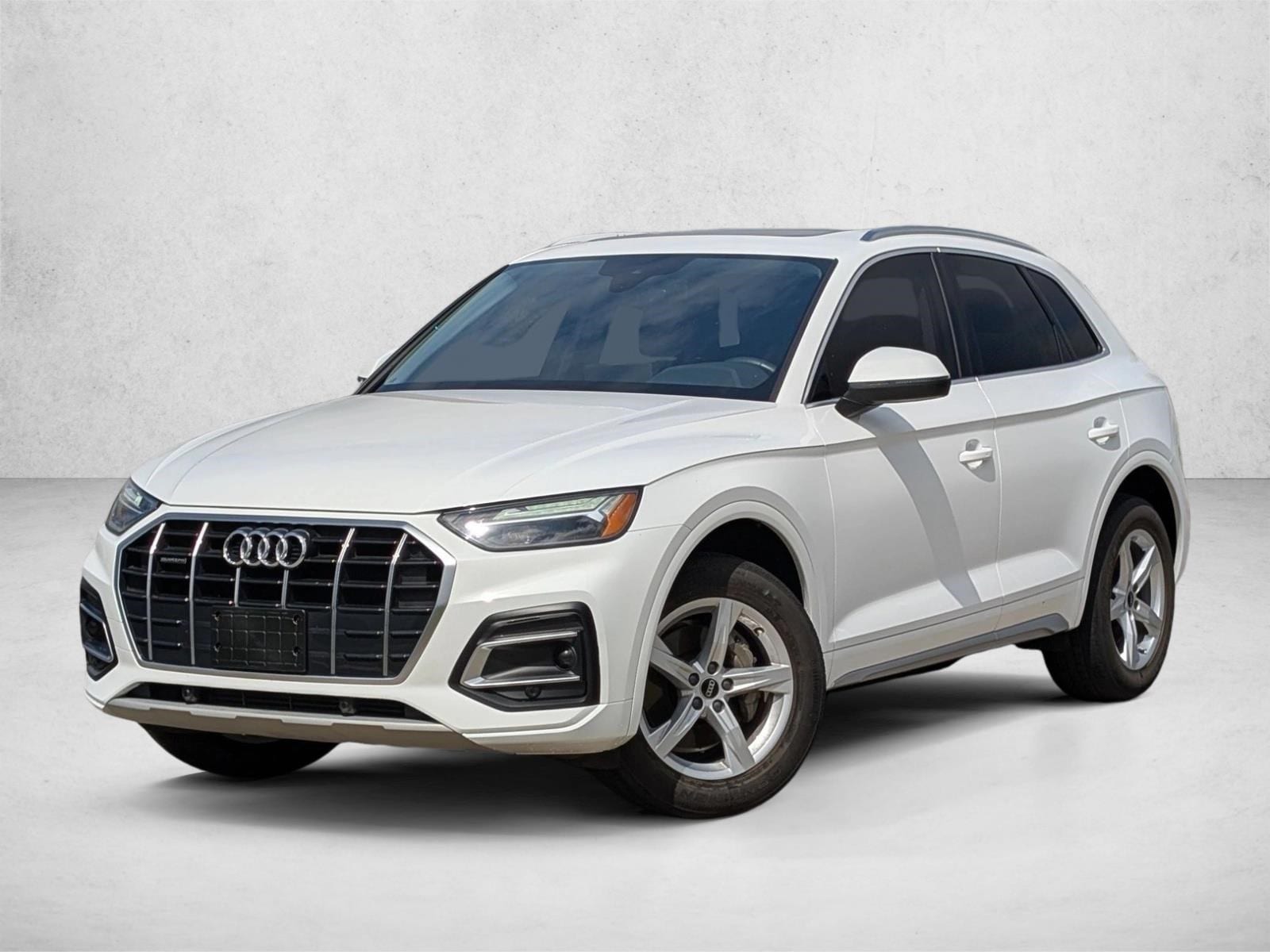 2021 Audi Q5 45 Premium's photo