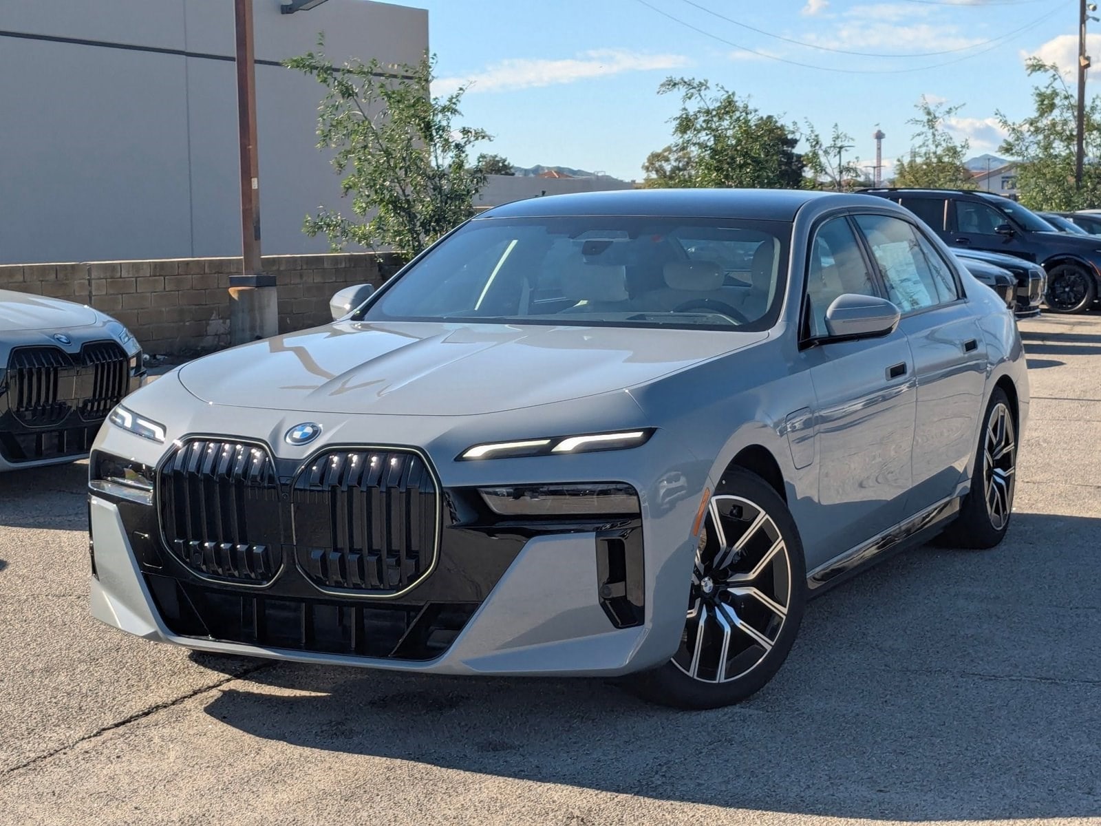 2026 BMW 7 Series 750e's photo