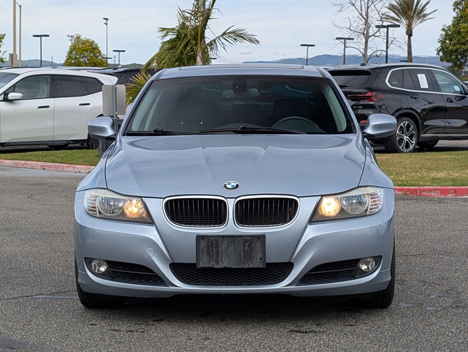 Used 2011 BMW 3 Series 328i with VIN WBAPH5G59BNM81830 for sale in Santa Clarita, CA