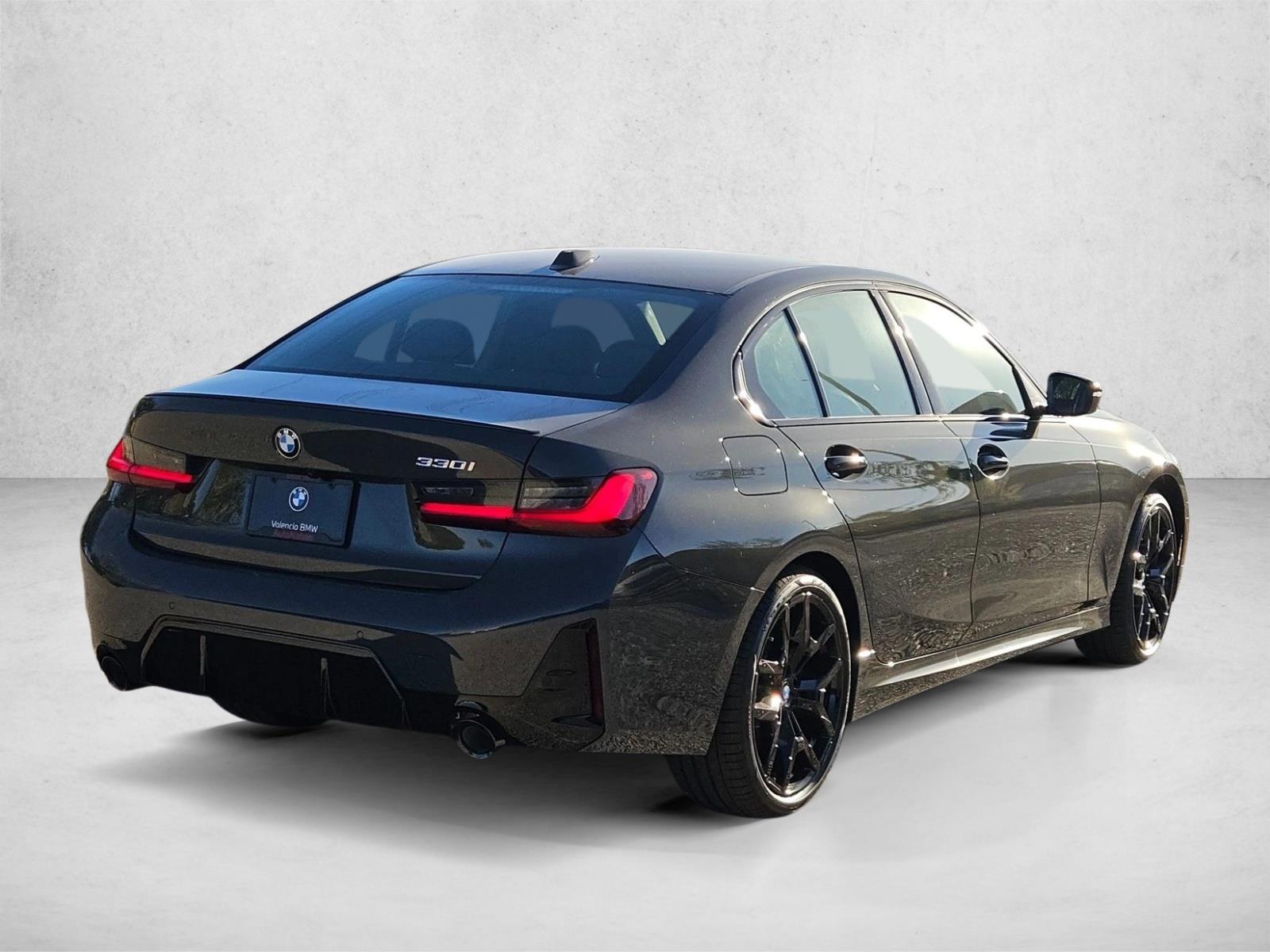 New 2026 BMW 330i Sedan