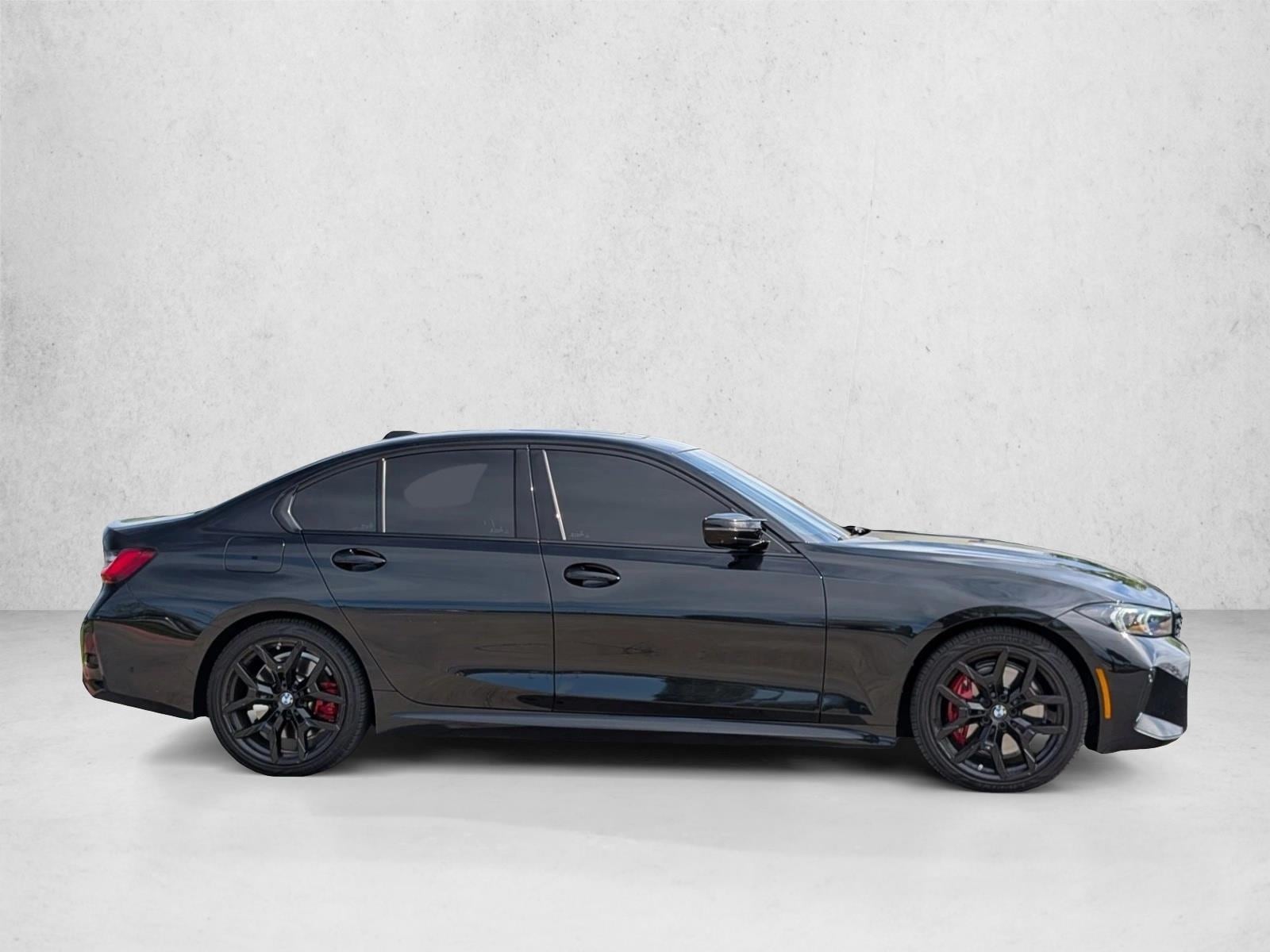 2025 BMW M340i xDrive photo 4