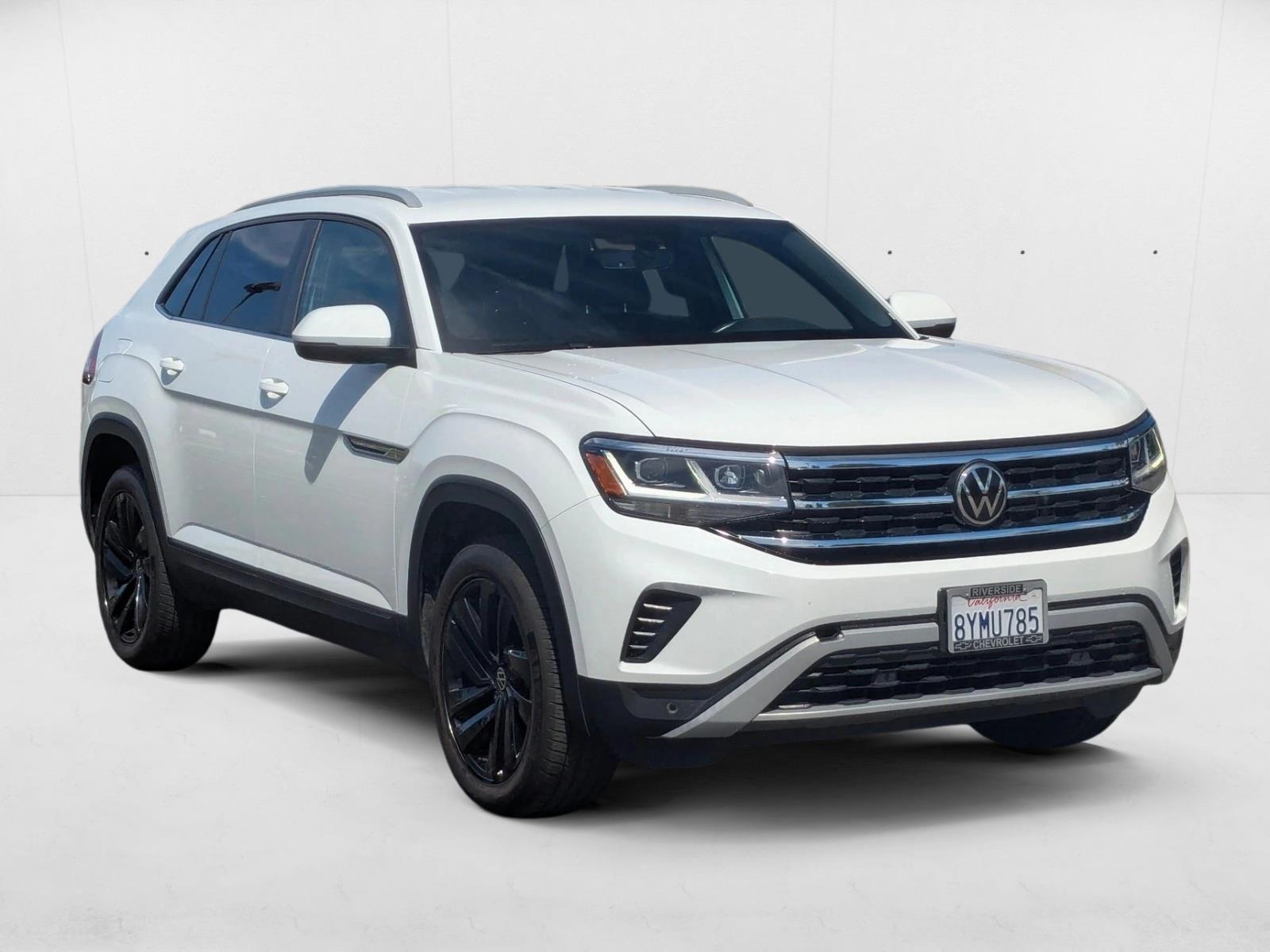 2021 Volkswagen Atlas Cross Sport SE Technology photo 2