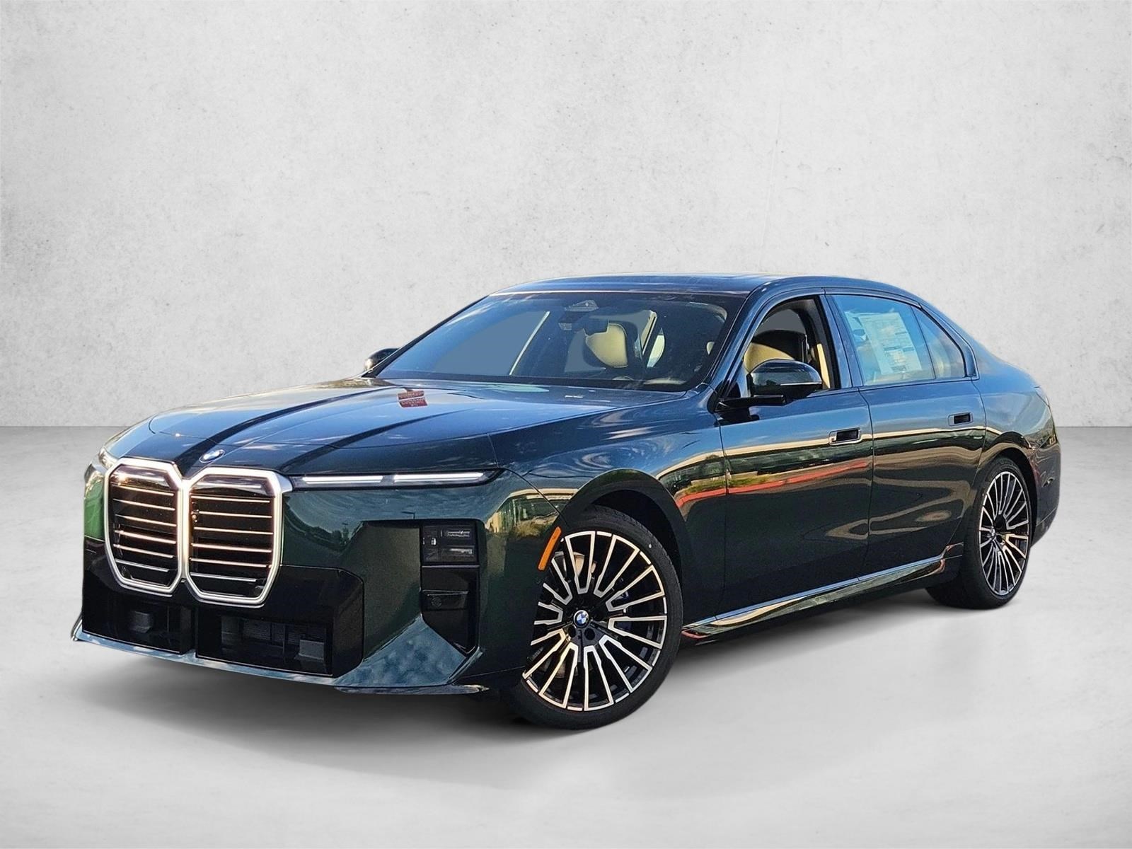 BMW 740i