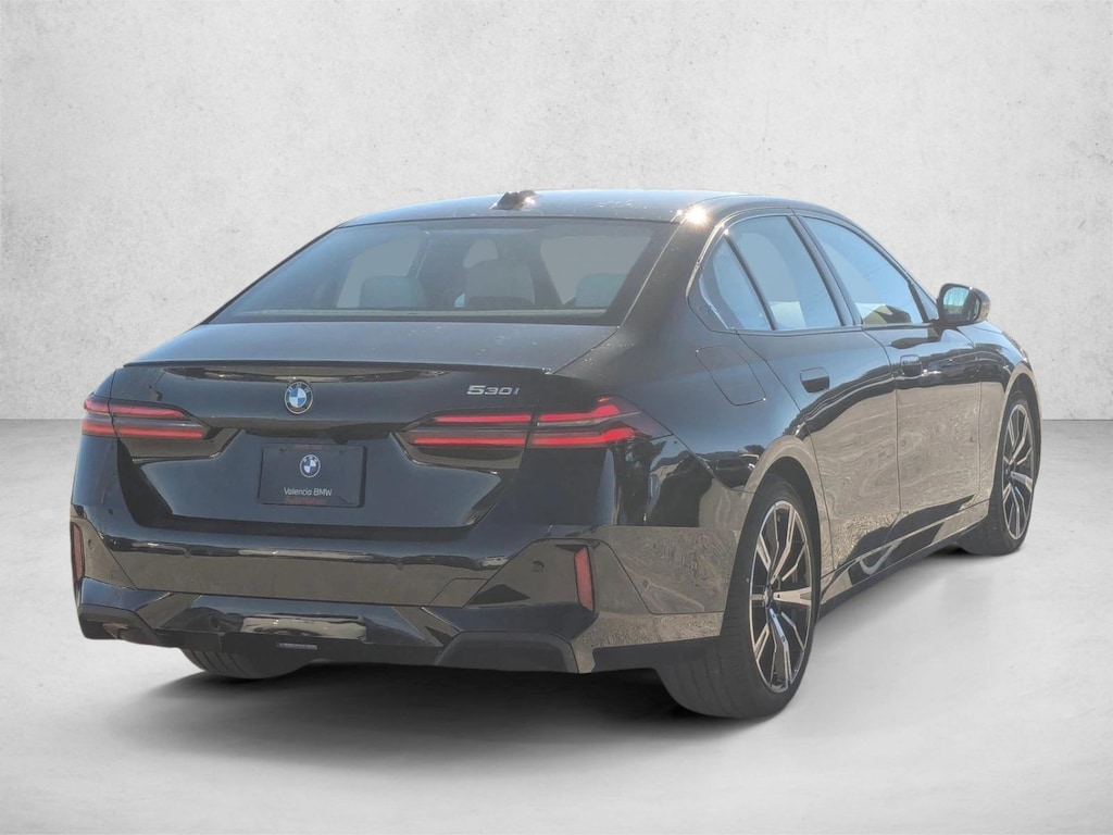 New 2026 BMW 530i Sedan