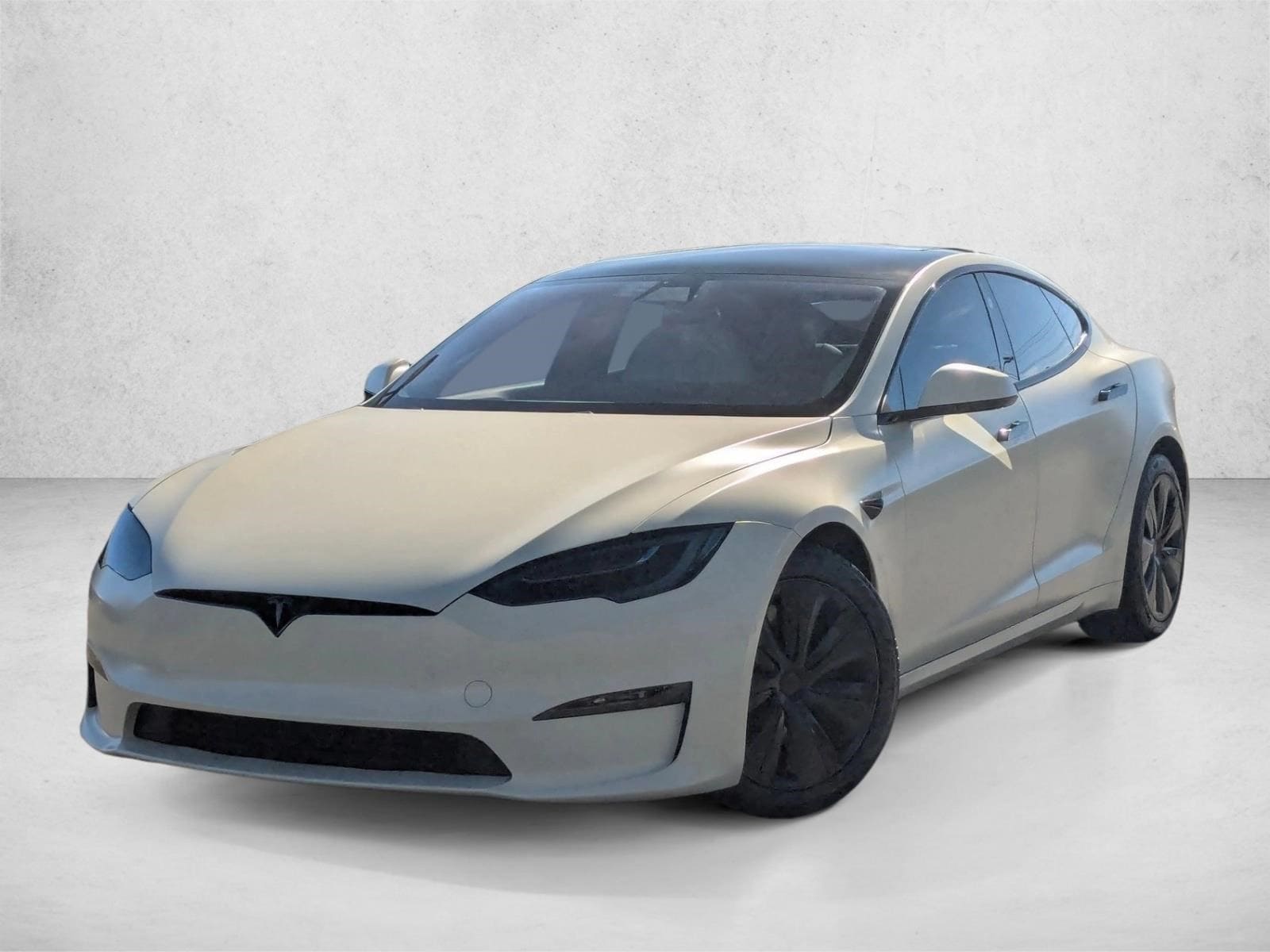 2021 Tesla Model S Plaid's photo