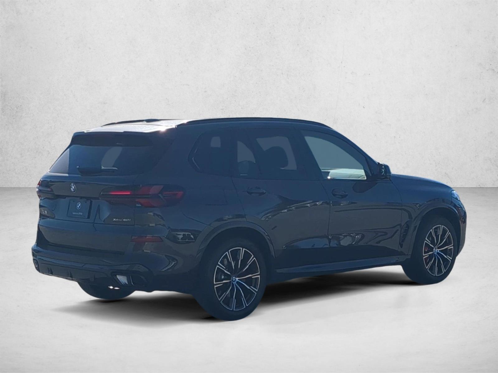 New 2026 BMW X5 xDrive40i SUV